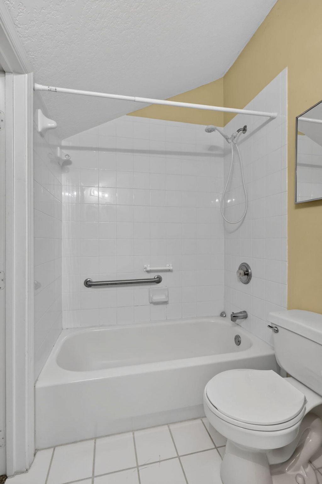 1020 Via Jardin, Riviera Beach, FL 33418 Photo