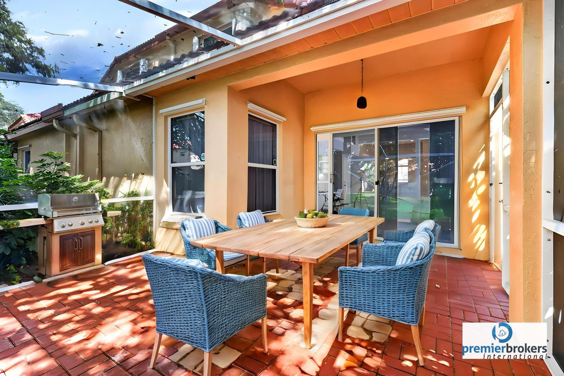 1020 Via Jardin, Riviera Beach, FL 33418 Photo