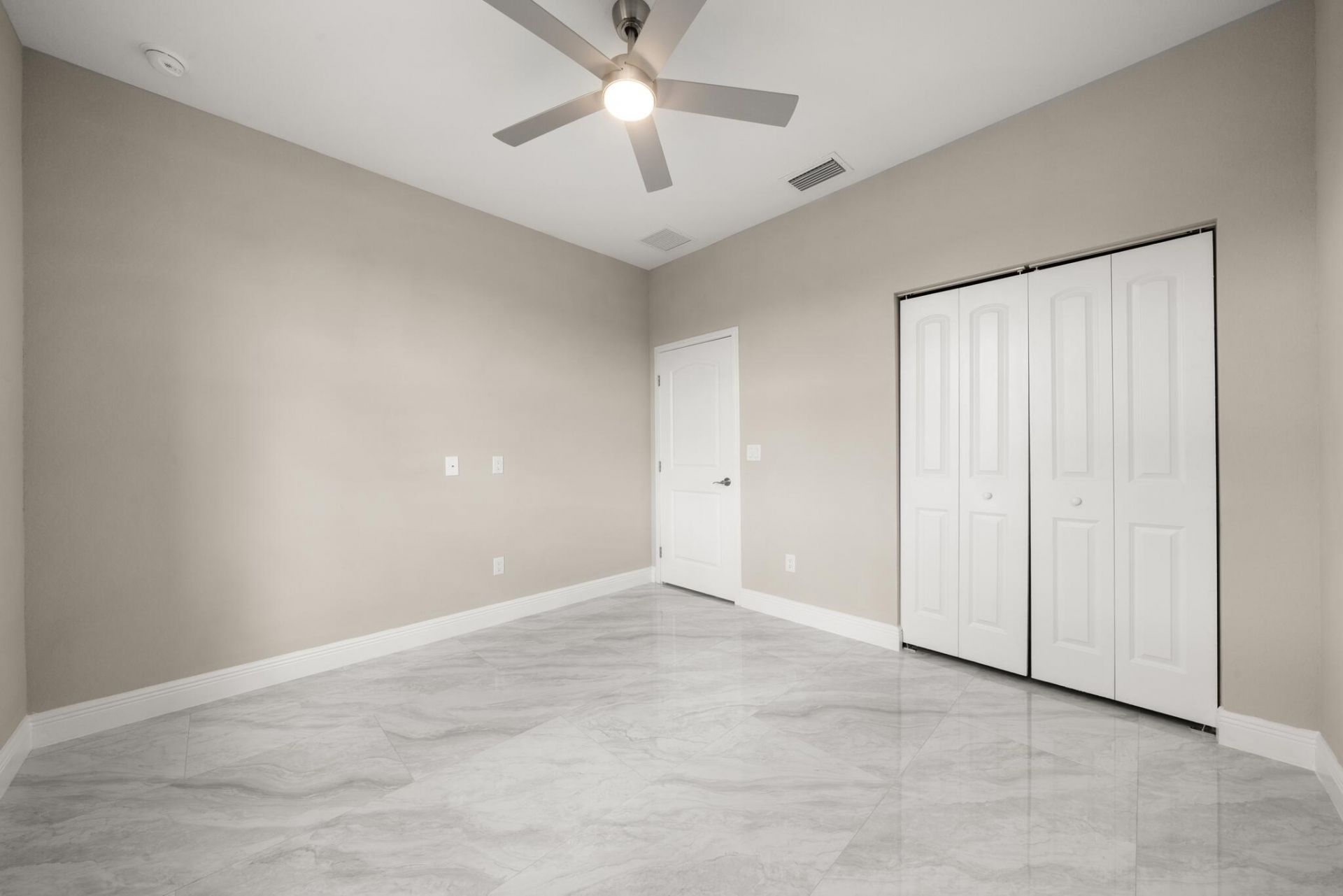525 Glen Mar Circle, Sebring, FL 33876 Photo