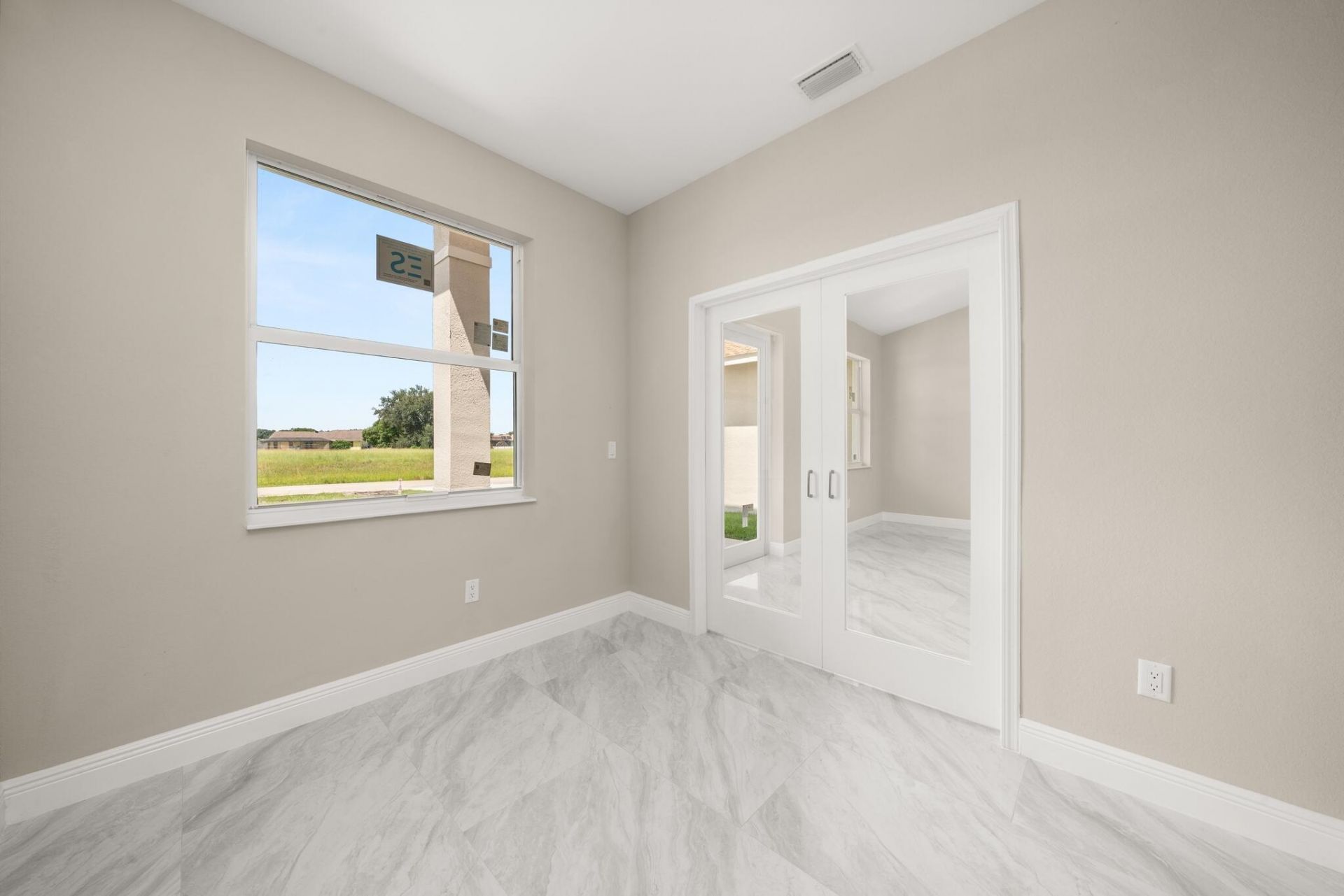525 Glen Mar Circle, Sebring, FL 33876 Photo