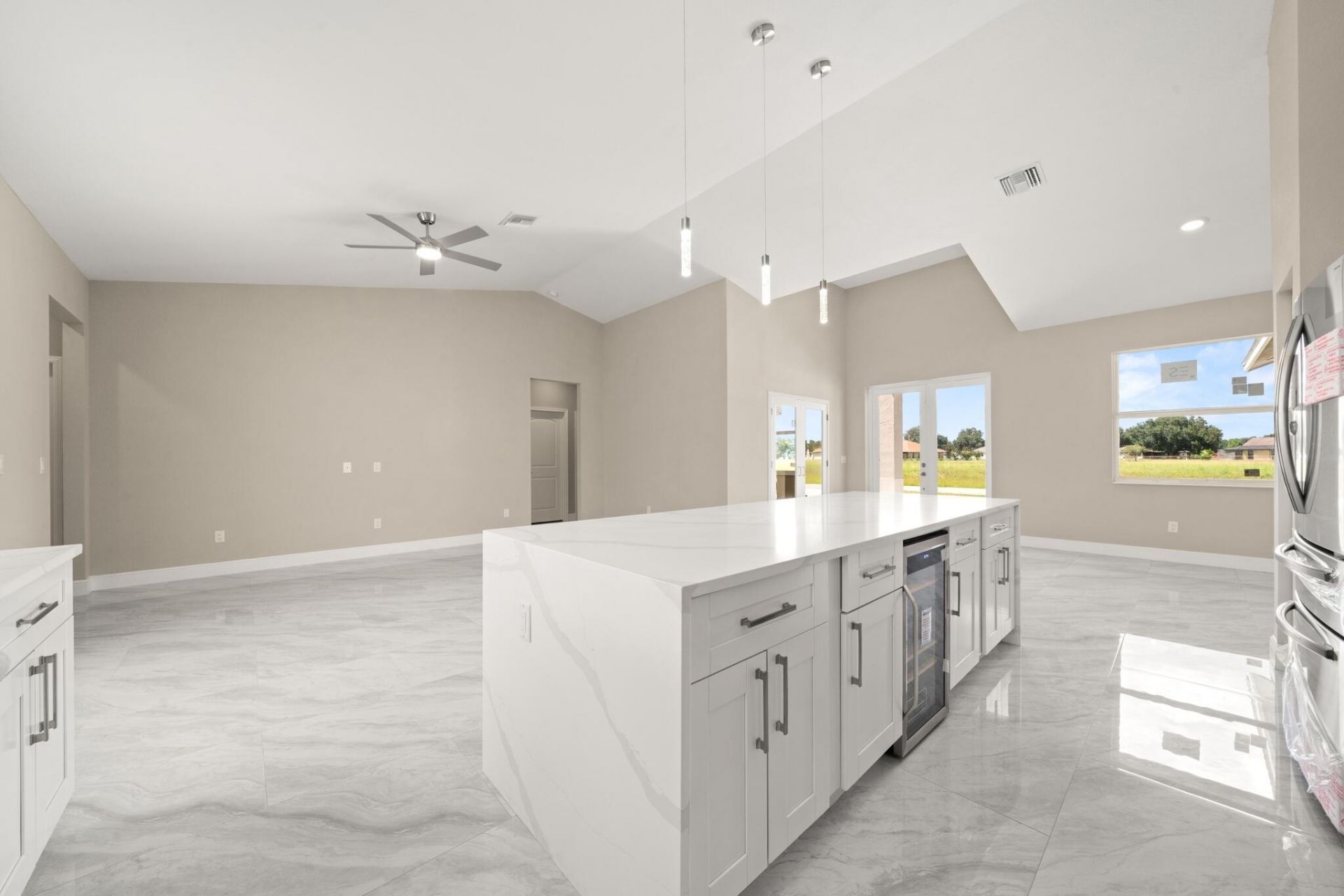 525 Glen Mar Circle, Sebring, FL 33876 Photo