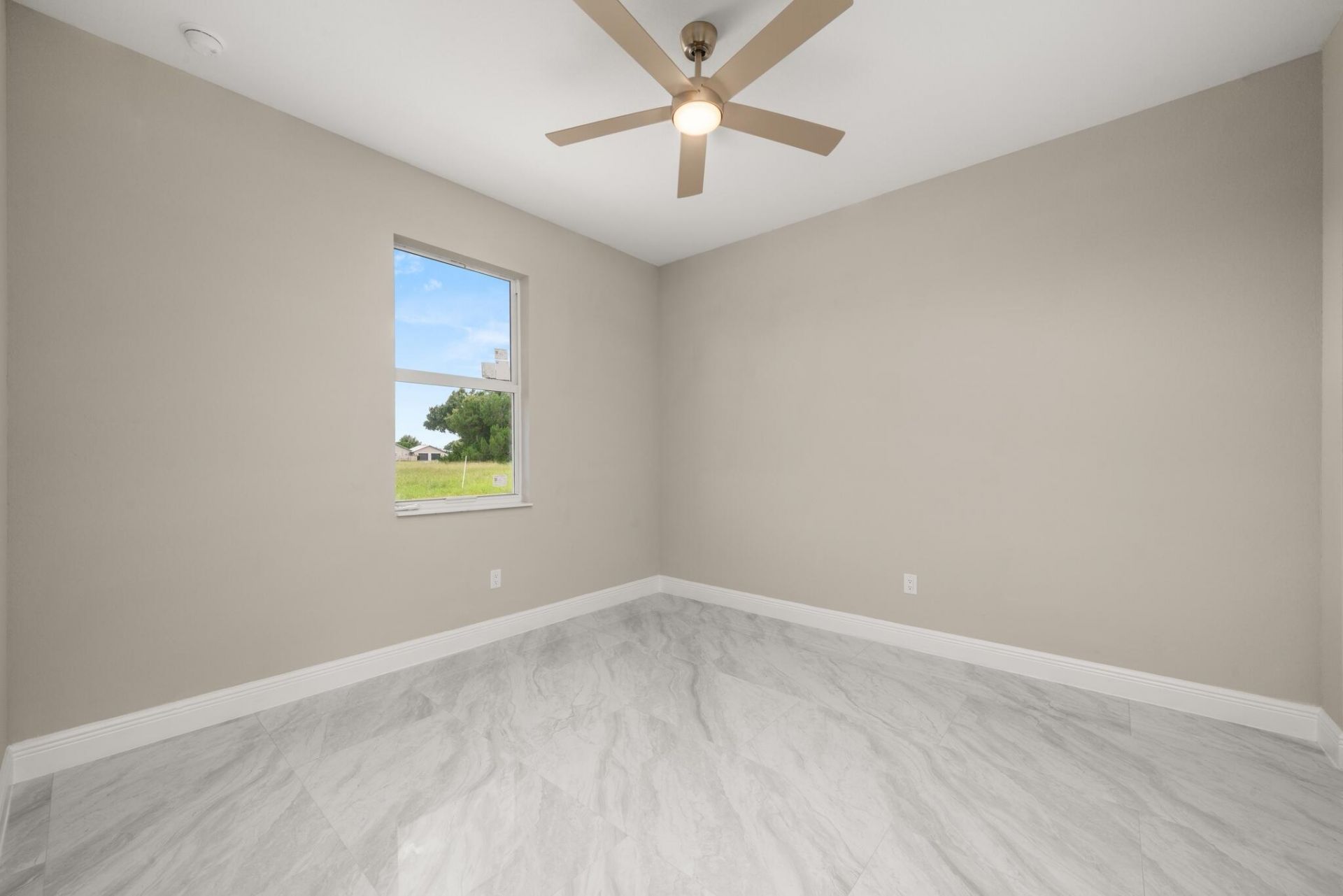 525 Glen Mar Circle, Sebring, FL 33876 Photo