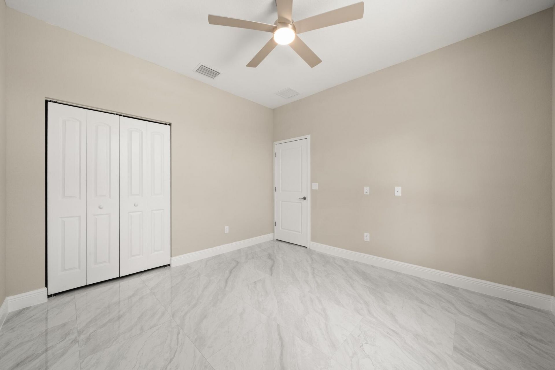 525 Glen Mar Circle, Sebring, FL 33876 Photo