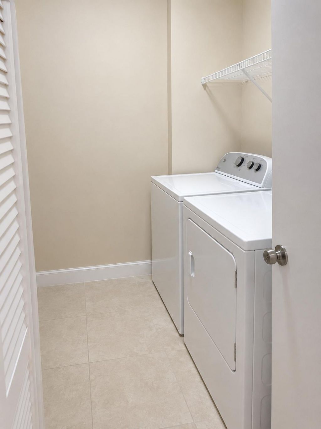 5574 Witney Drive, Unit 206, Delray Beach, FL 33484 Photo