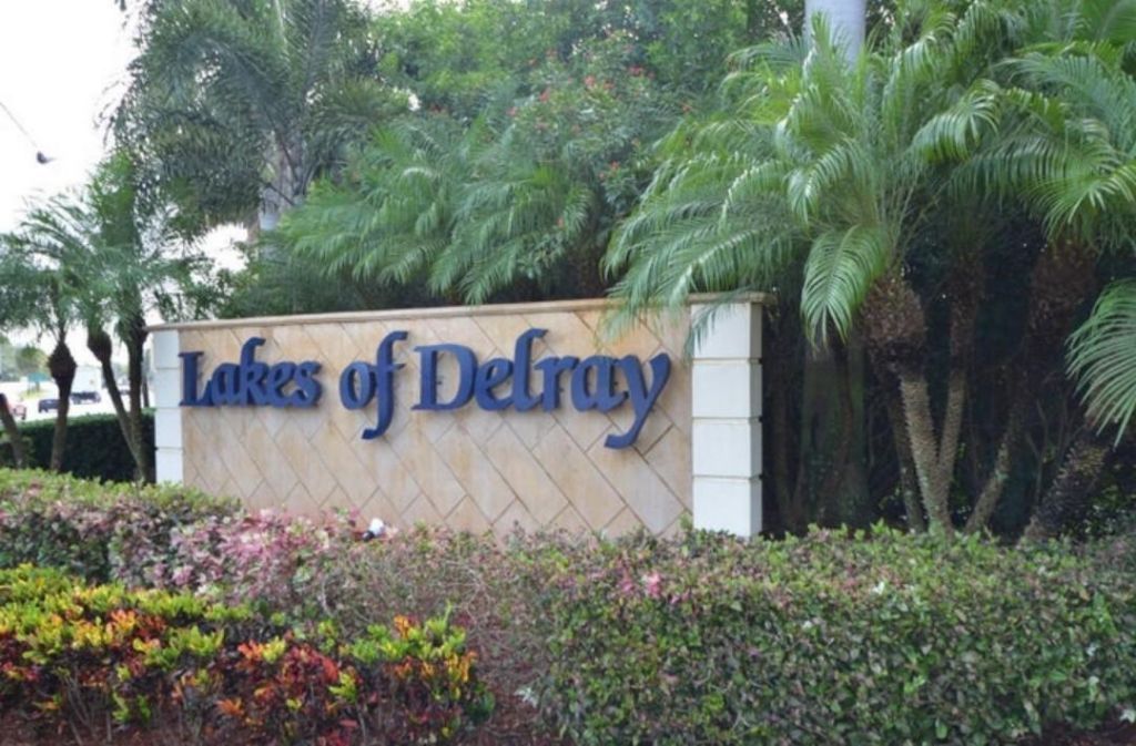 5574 Witney Drive, Unit 206, Delray Beach, FL 33484 Photo
