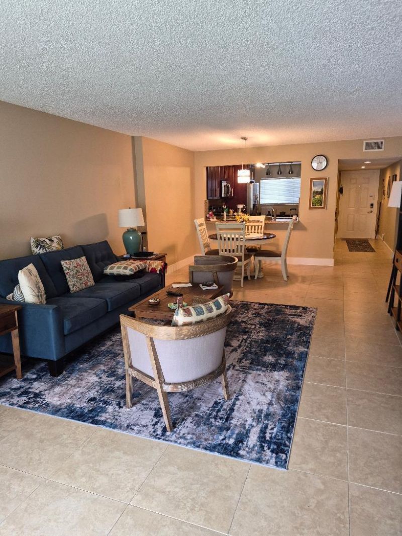 5574 Witney Drive, Unit 206, Delray Beach, FL 33484 Photo
