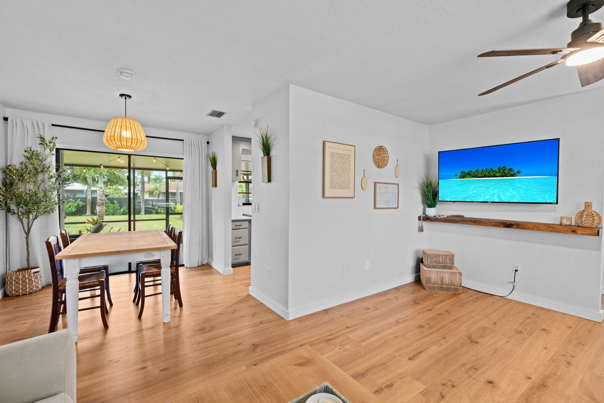 1292 SE Mendavia Avenue, Port Saint Lucie, FL 34952 Photo