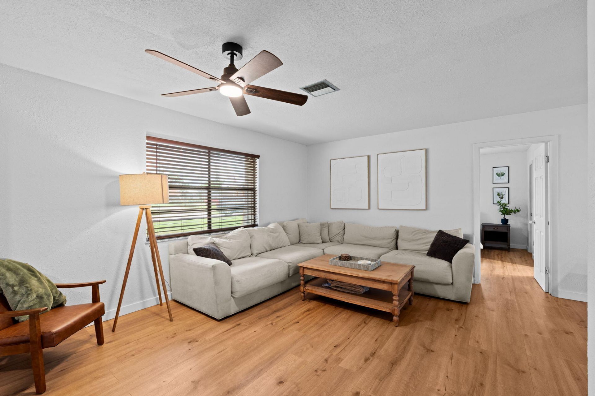 1292 SE Mendavia Avenue, Port Saint Lucie, FL 34952 Photo