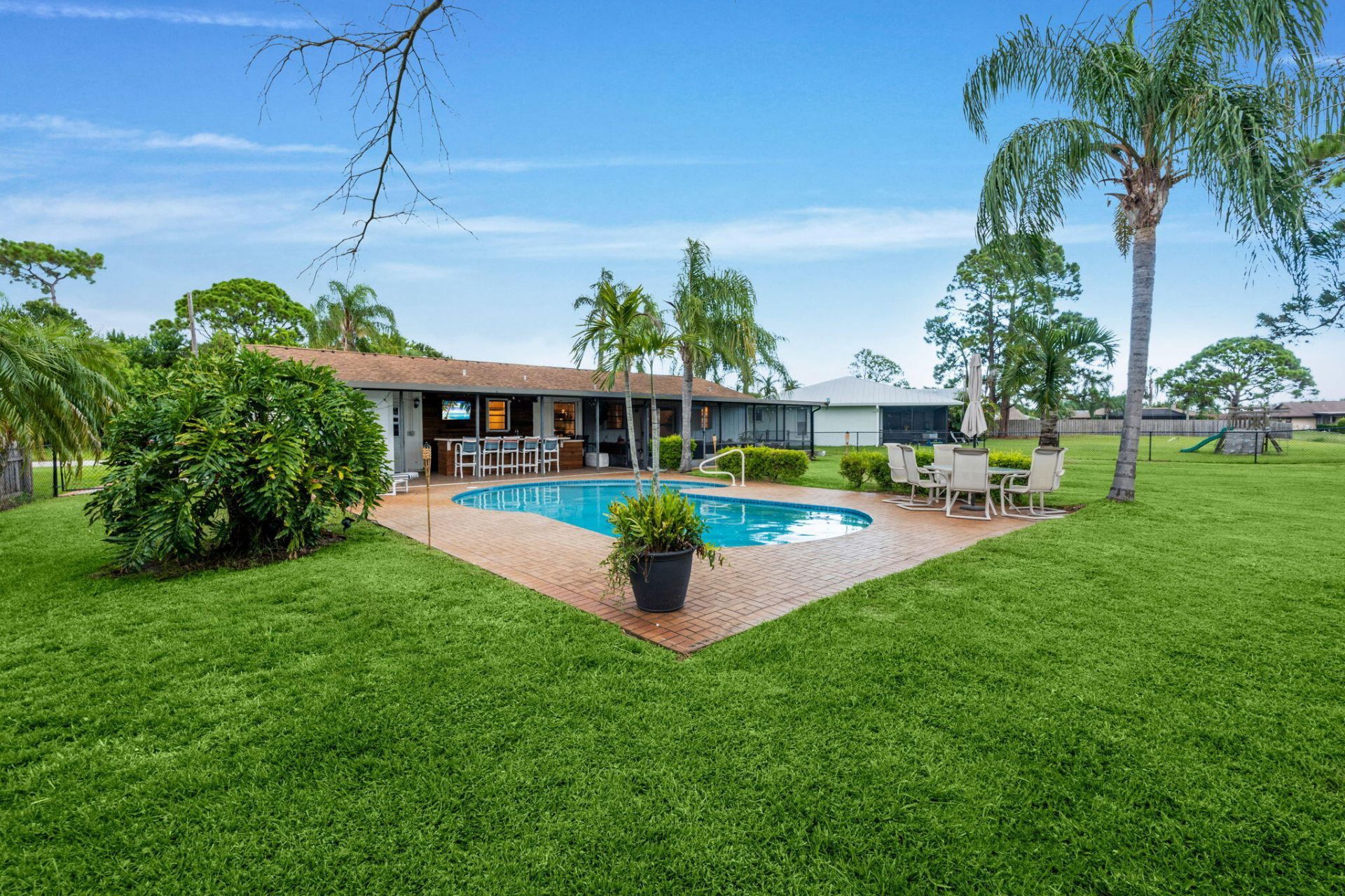 1292 SE Mendavia Avenue, Port Saint Lucie, FL 34952 Photo