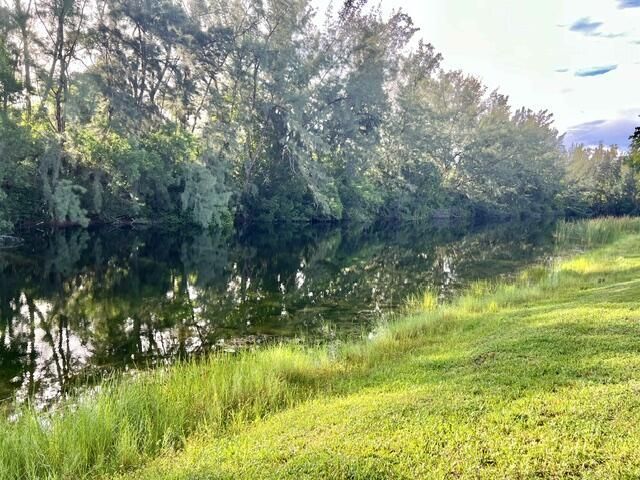 120 Lake Meryl Drive, Unit 220, West Palm Beach, FL 33411 Photo