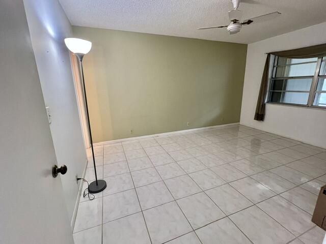 120 Lake Meryl Drive, Unit 220, West Palm Beach, FL 33411 Photo