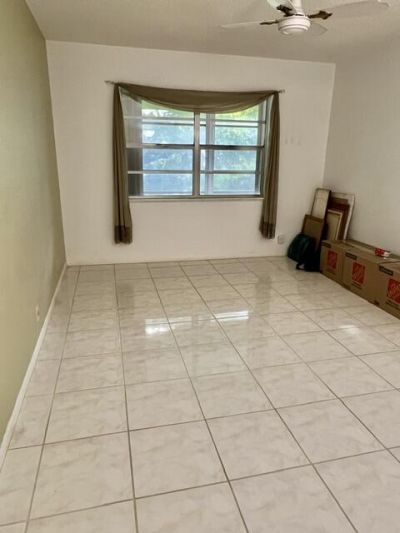 120 Lake Meryl Drive, Unit 220, West Palm Beach, FL 33411 Photo