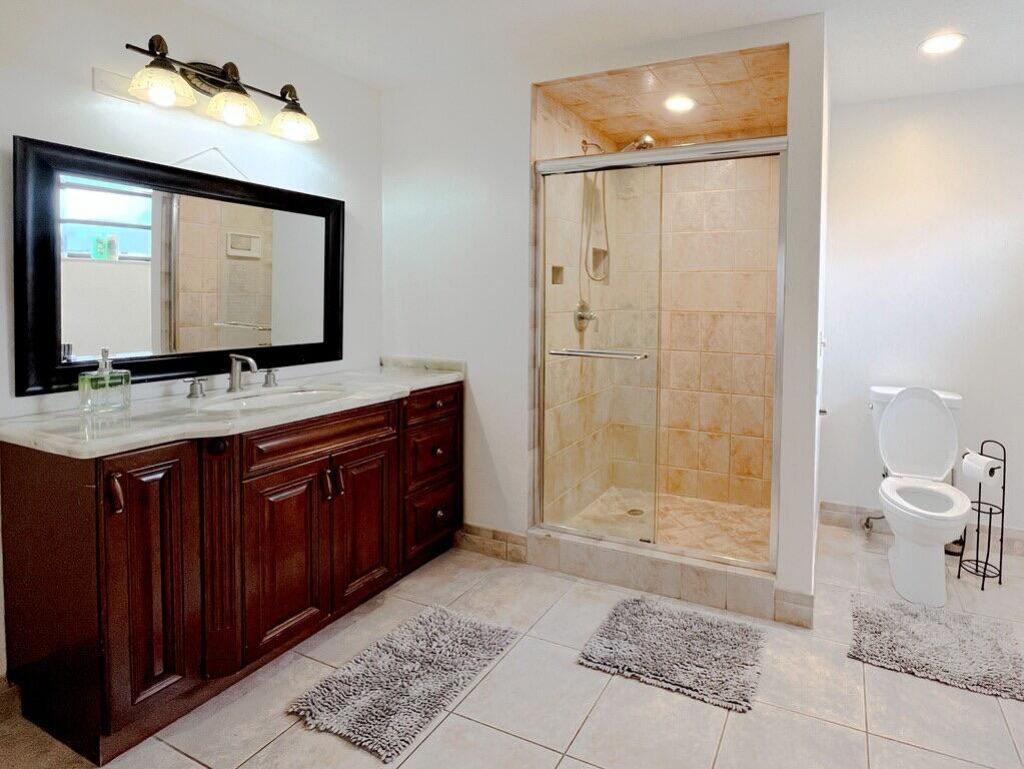 1104 Washington Street, Hollywood, FL 33019 Photo