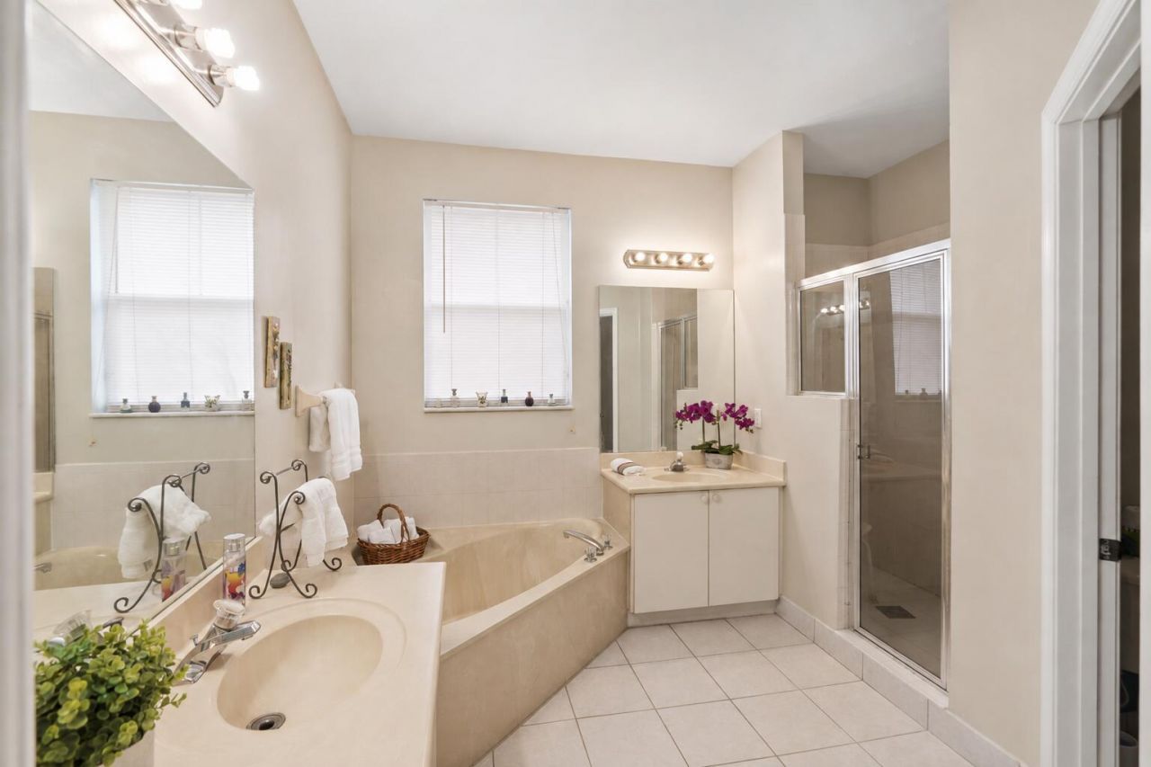 2311 SW 125th Avenue, Miramar, FL 33027 Photo