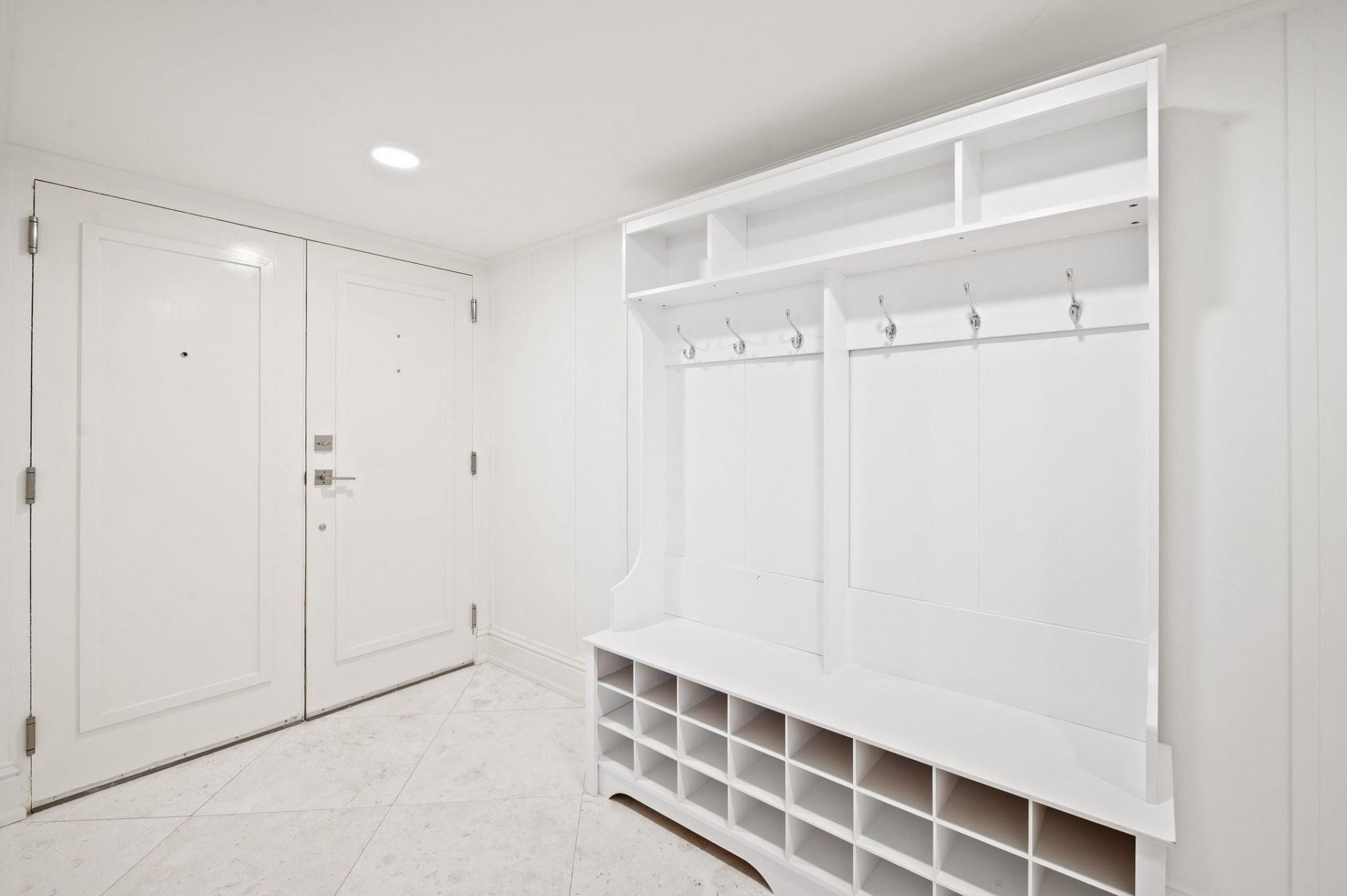 4300 N Ocean Boulevard, Unit 16G, Fort Lauderdale, FL 33308 Photo