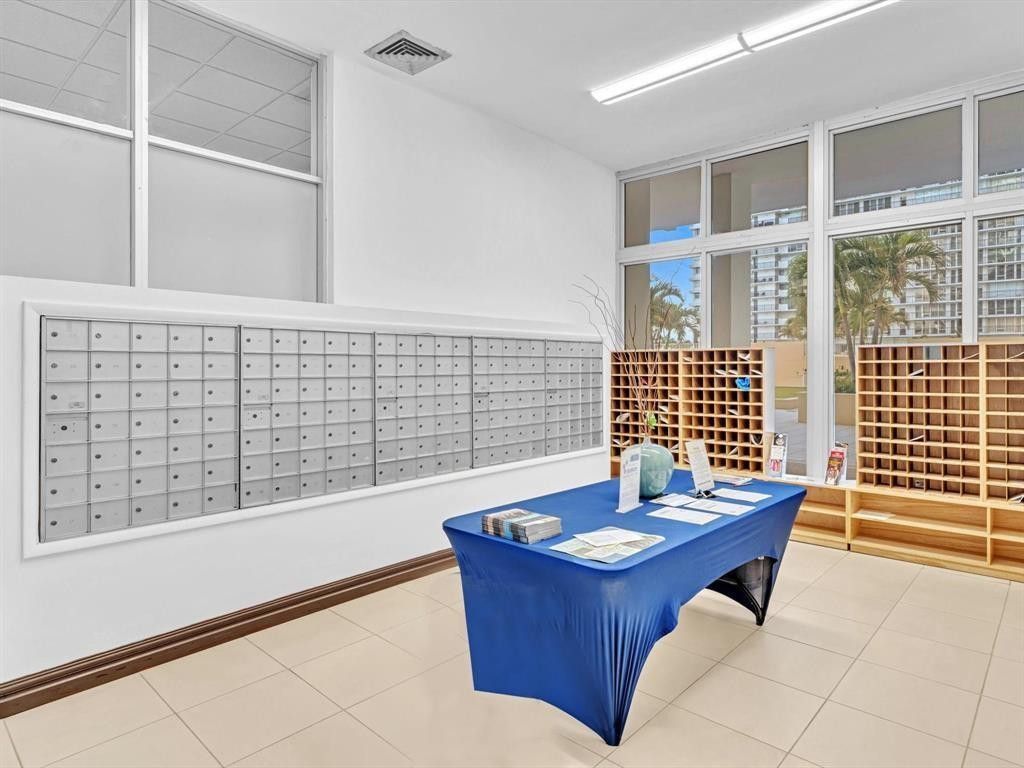 4300 N Ocean Boulevard, Unit 16G, Fort Lauderdale, FL 33308 Photo