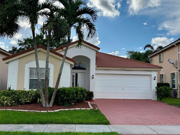 3694 MIRAMONTES Circle, Wellington, FL 33414