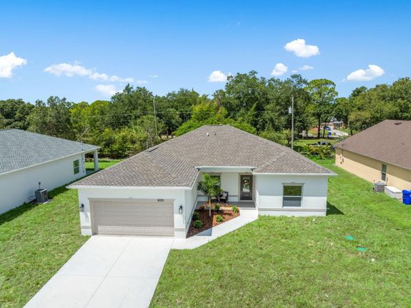 8125 104TH Avenue, Vero Beach, FL 32967