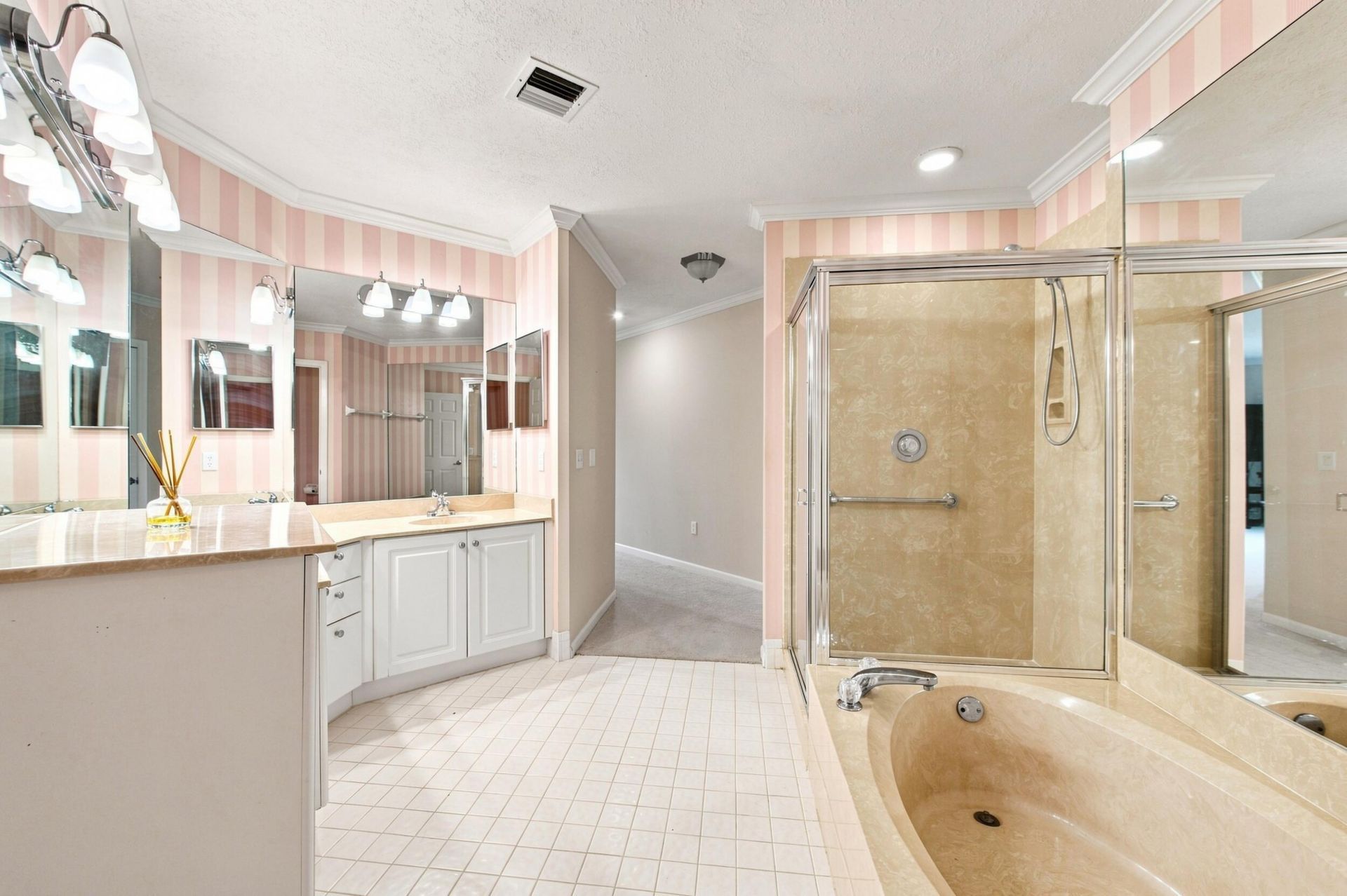 5219 Europa Drive, Unit E, Boynton Beach, FL 33437 Photo