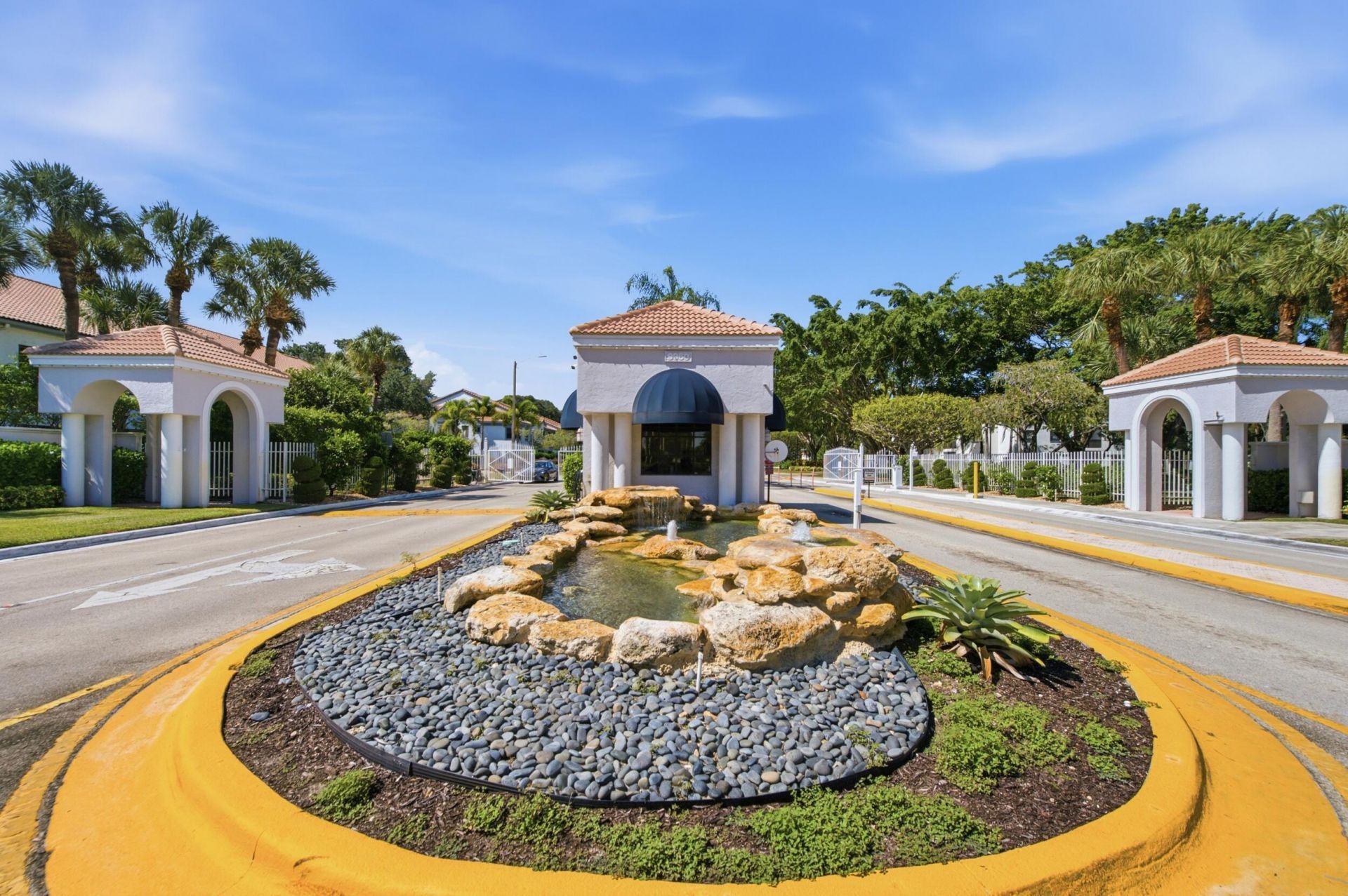 5219 Europa Drive, Unit E, Boynton Beach, FL 33437 Photo