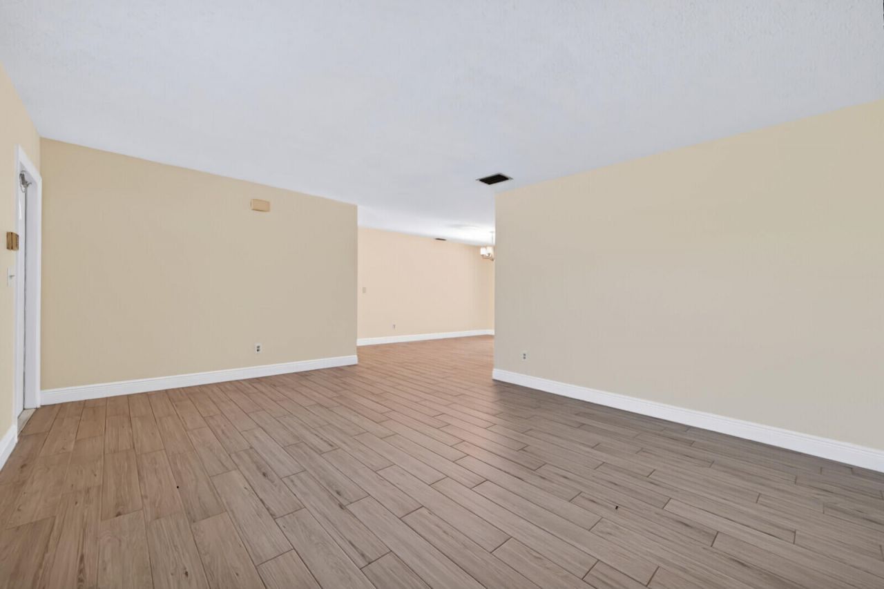 1422 SE Arenson Lane, Port Saint Lucie, FL 34952 Photo