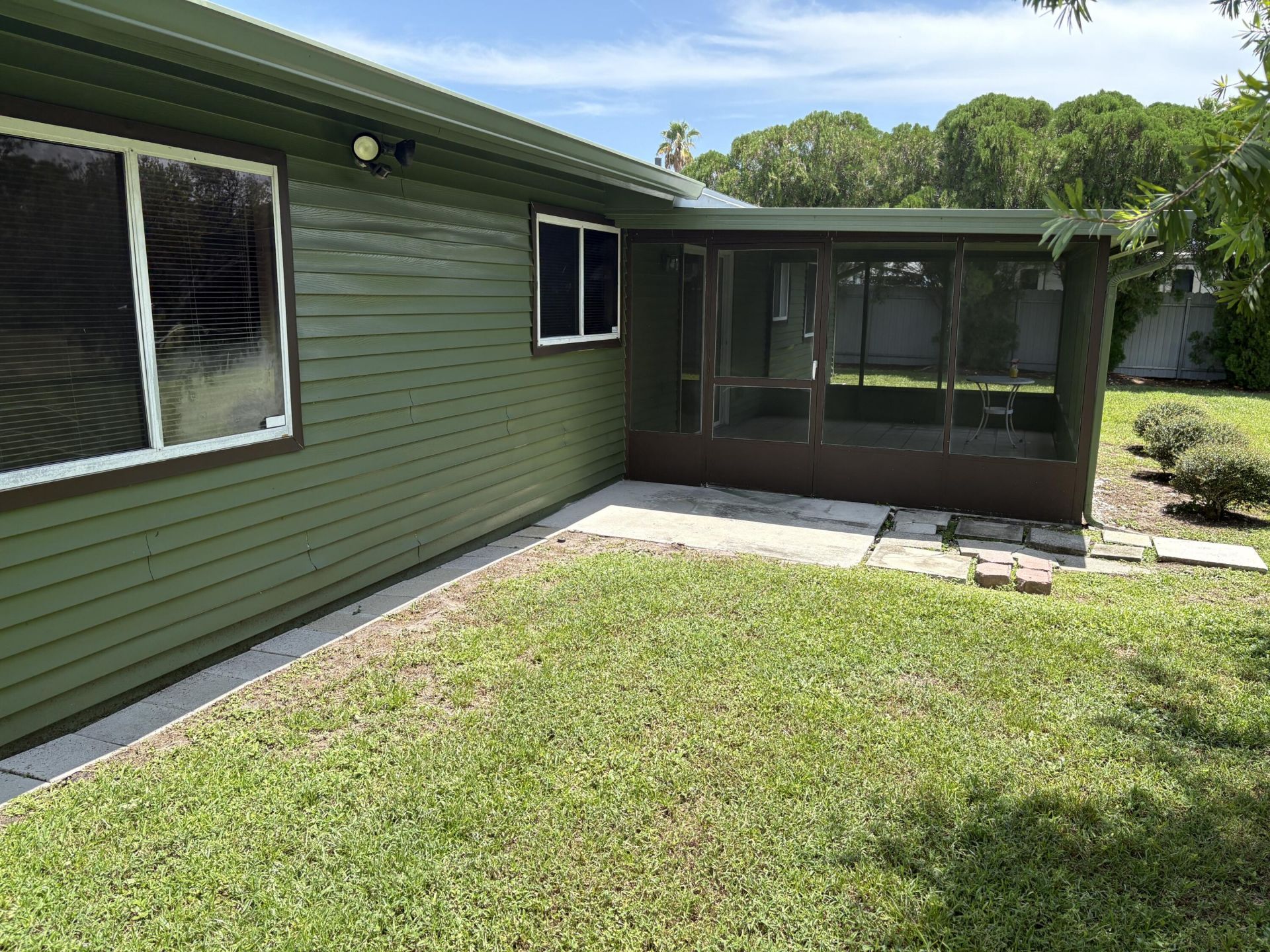1422 SE Arenson Lane, Port Saint Lucie, FL 34952 Photo