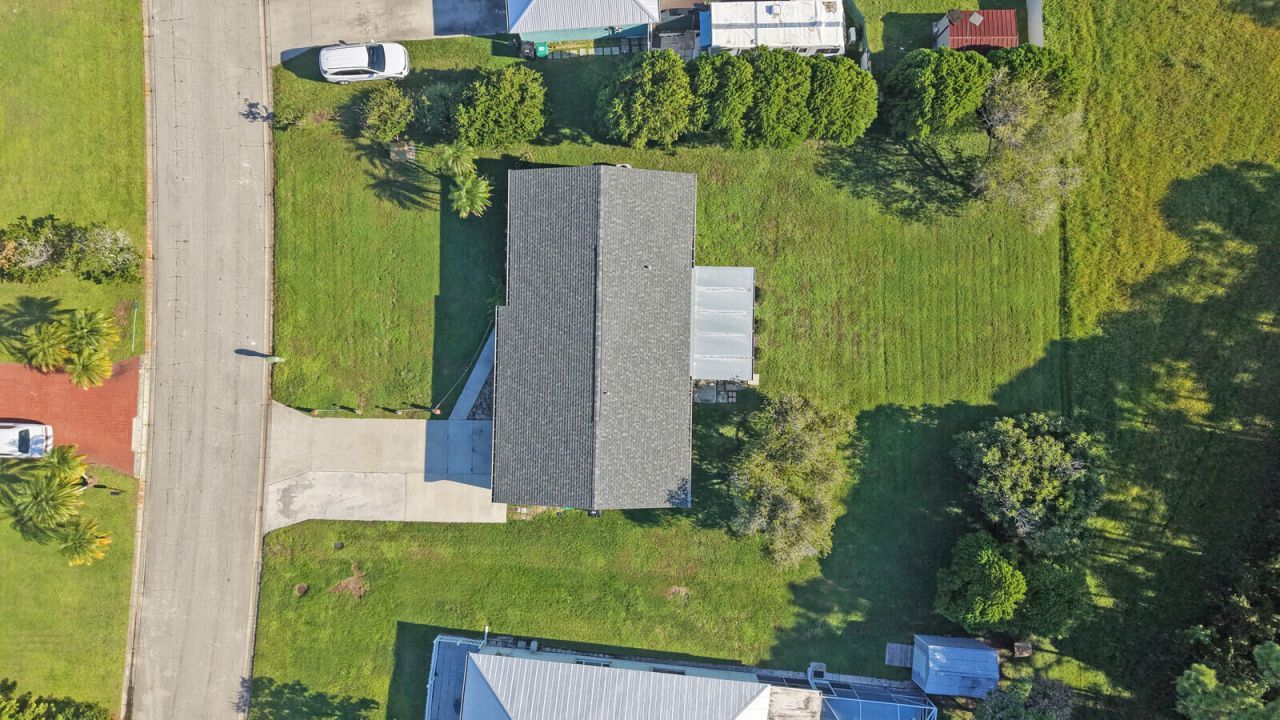1422 SE Arenson Lane, Port Saint Lucie, FL 34952 Photo