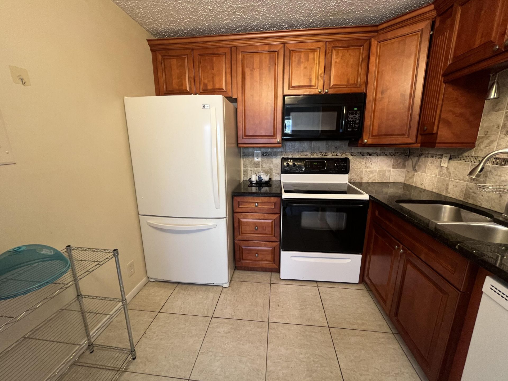 7 Flanders A, Delray Beach, FL 33484 Photo