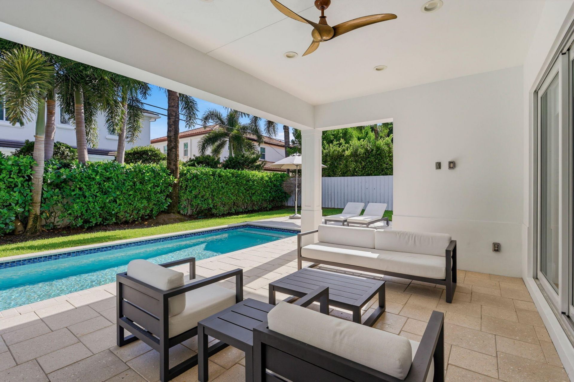 464 NE 8th Street, Boca Raton, FL 33432 Photo