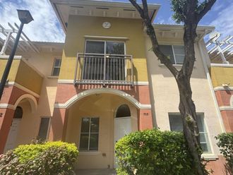 703 N SANTA CATALINA Circle North Lauderdale, FL 33068
