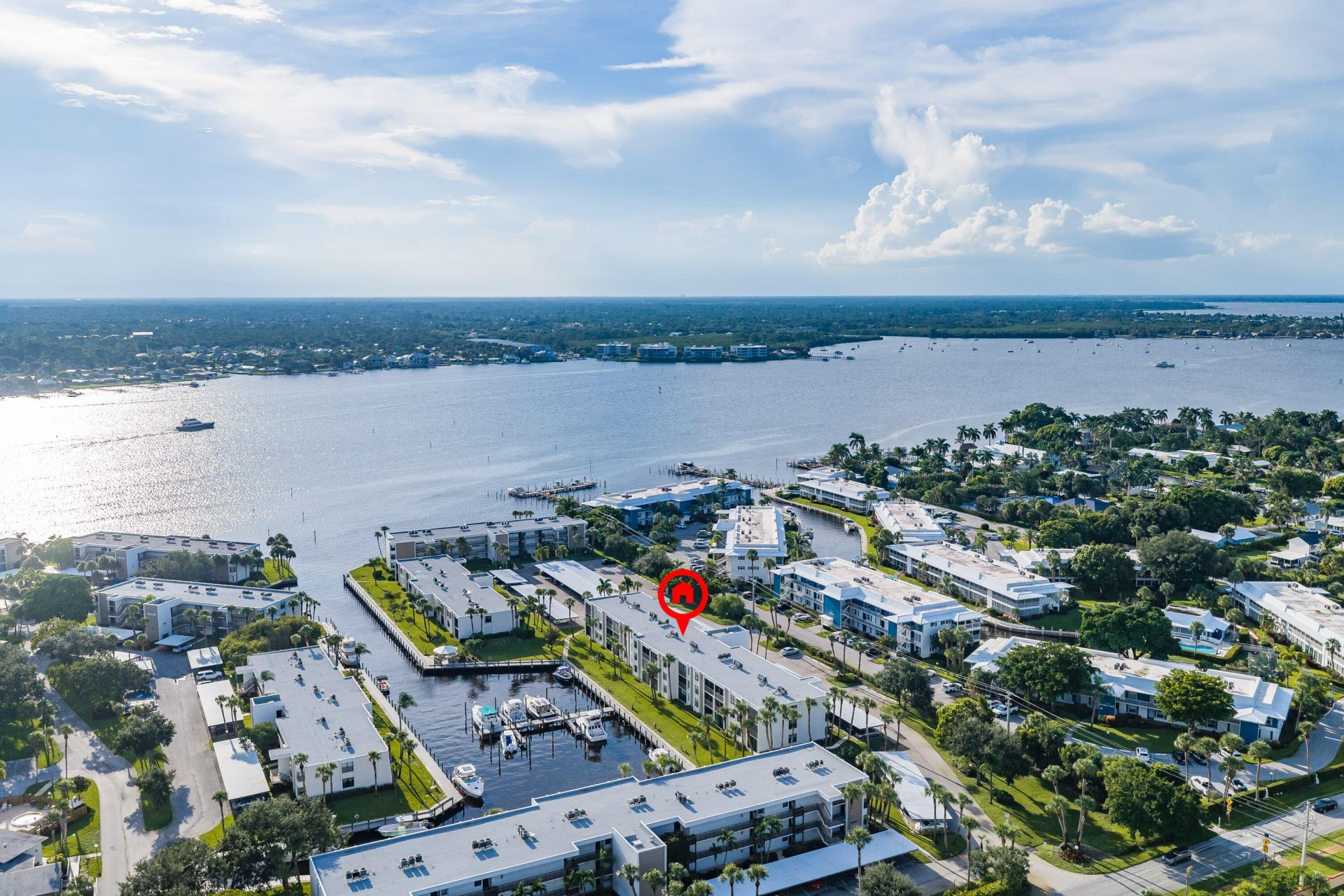 1950 SW Palm City Road, Unit 6-207, Stuart, FL 34994 Photo