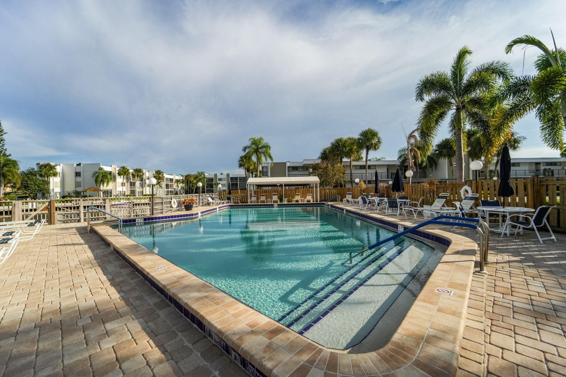 1950 SW Palm City Road, Unit 6-207, Stuart, FL 34994 Photo