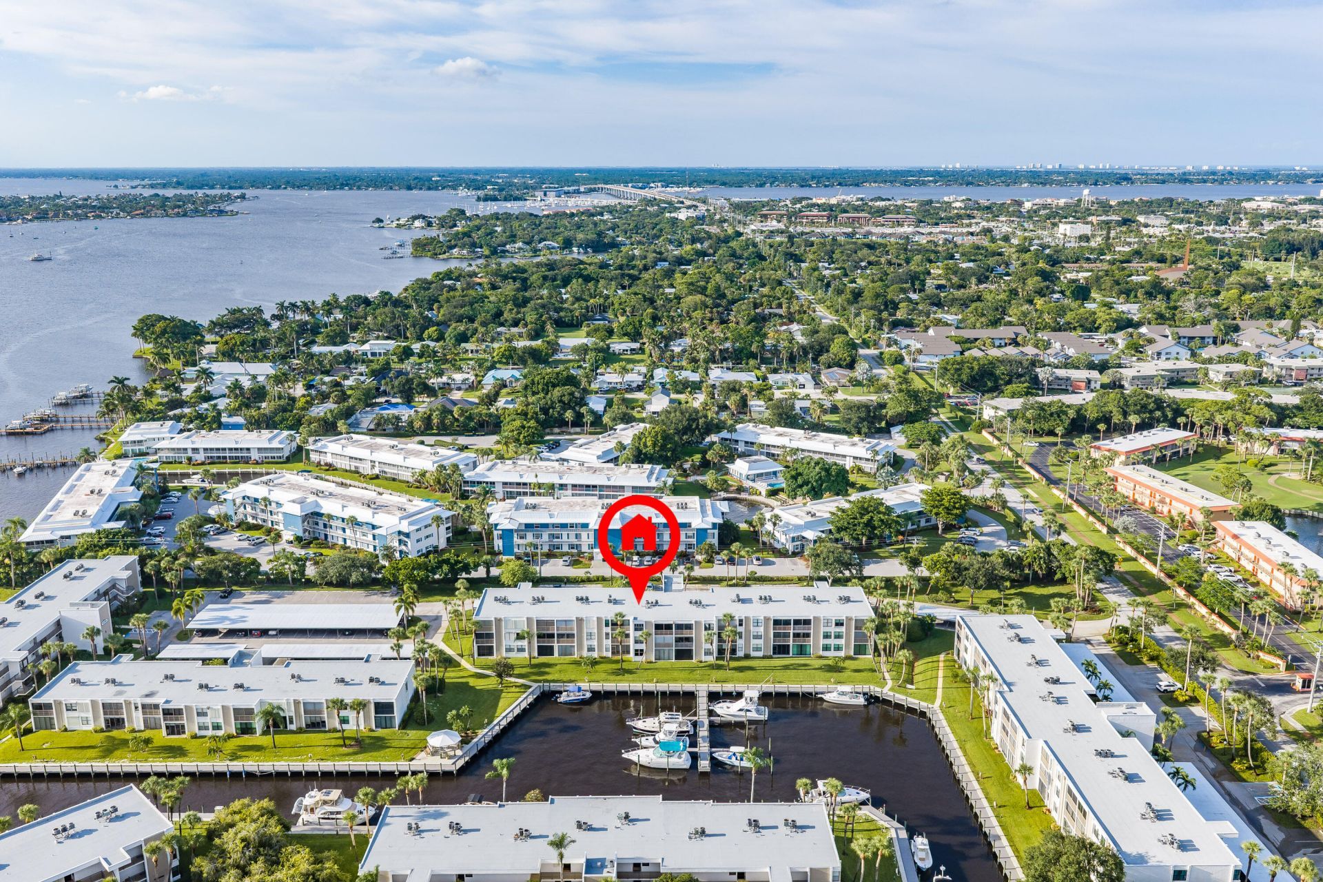 1950 SW Palm City Road, Unit 6-207, Stuart, FL 34994 Photo