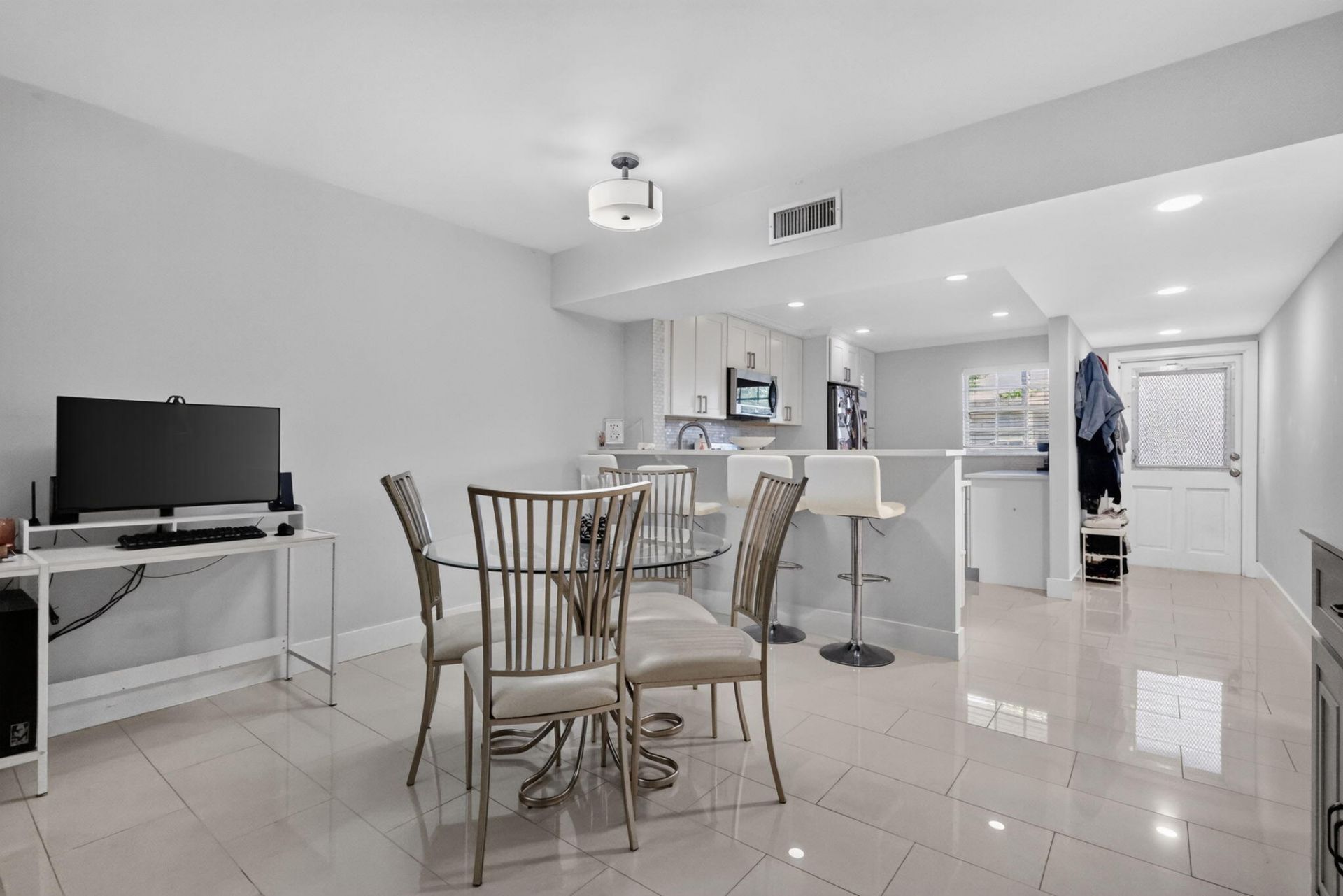 3011 Linton Boulevard, Unit 103D, Delray Beach, FL 33445 Photo