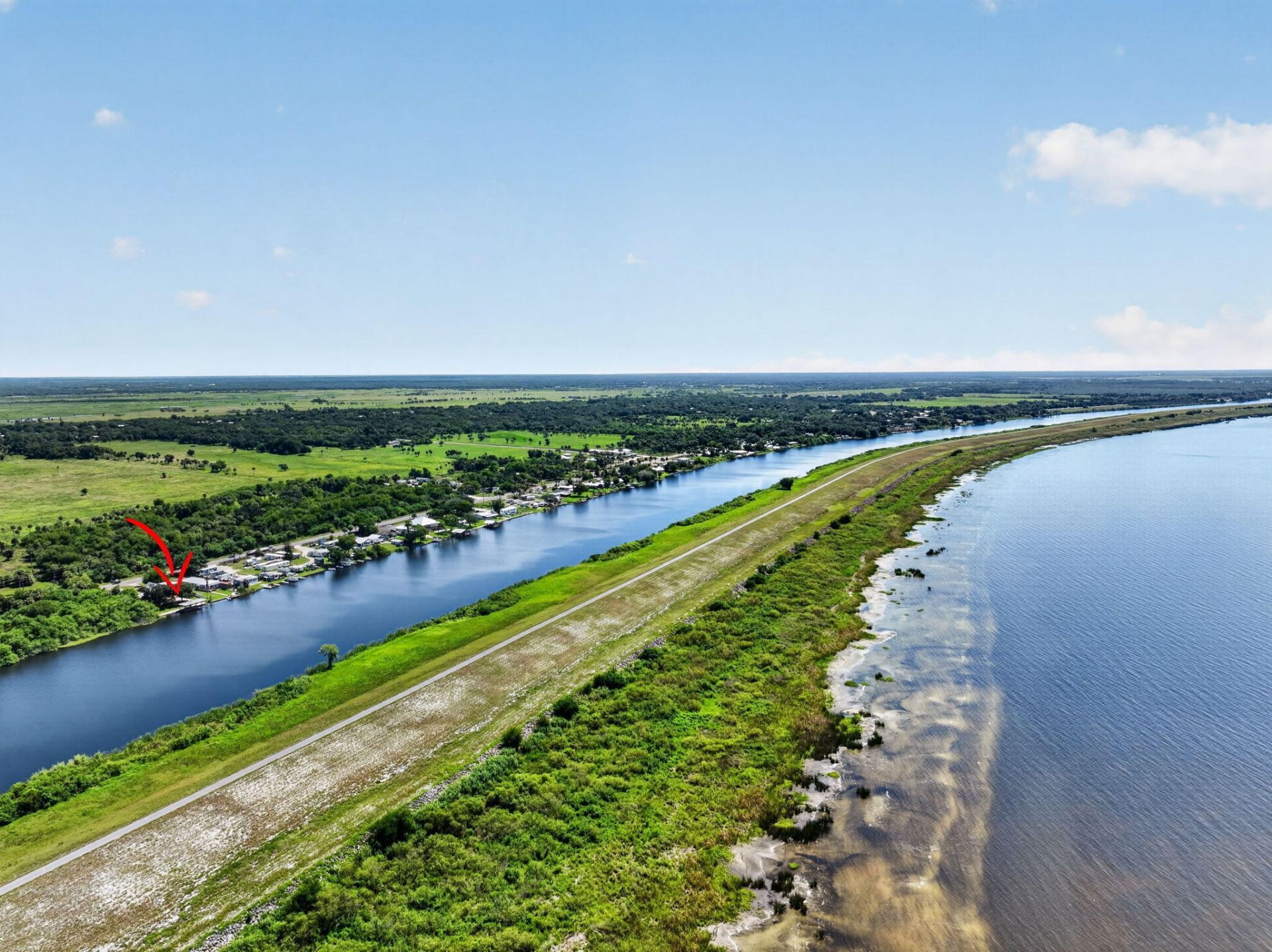 6532 Us-441, Okeechobee, FL 34974 Photo