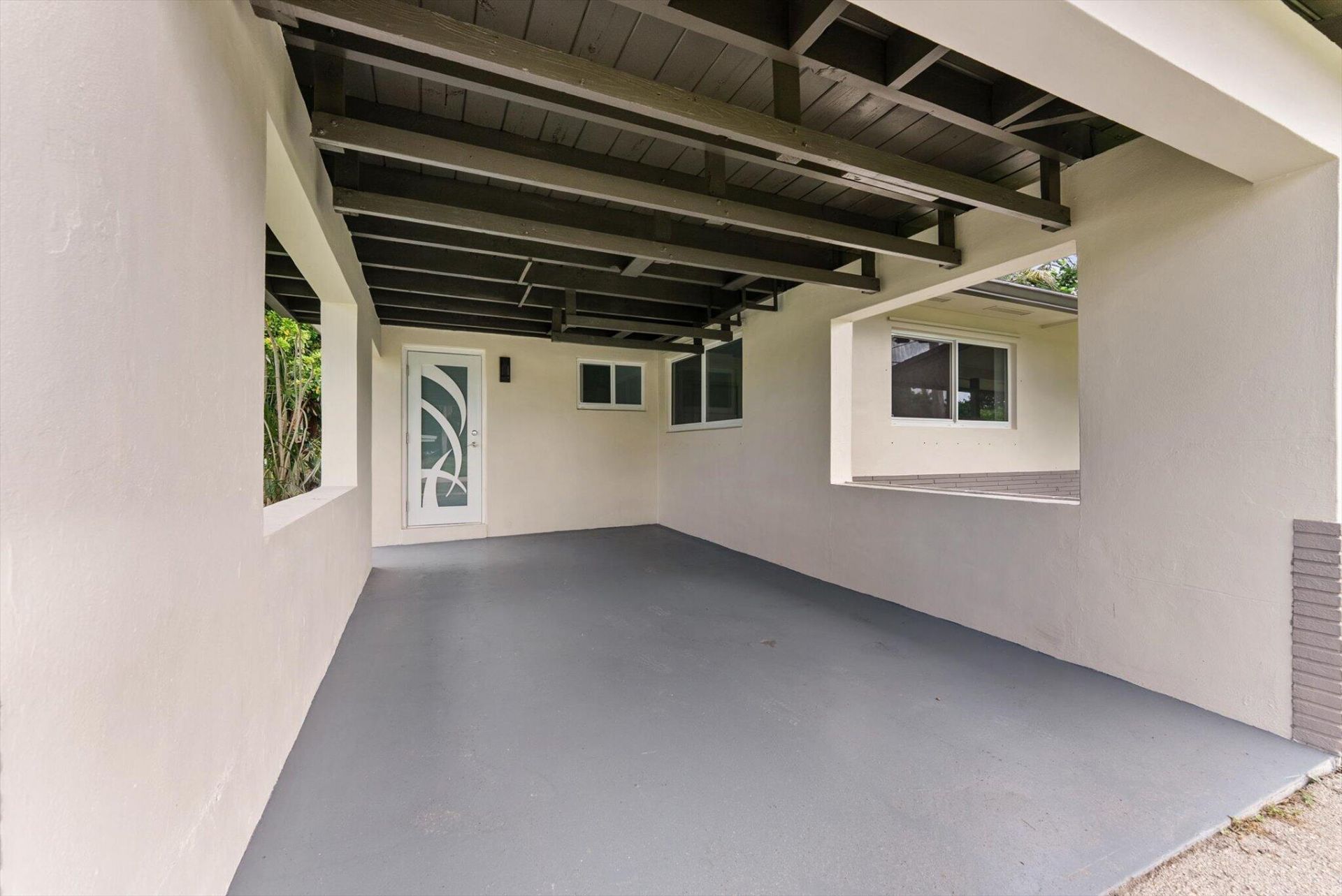 256 Greenbrier Drive, Palm Springs, FL 33461 Photo