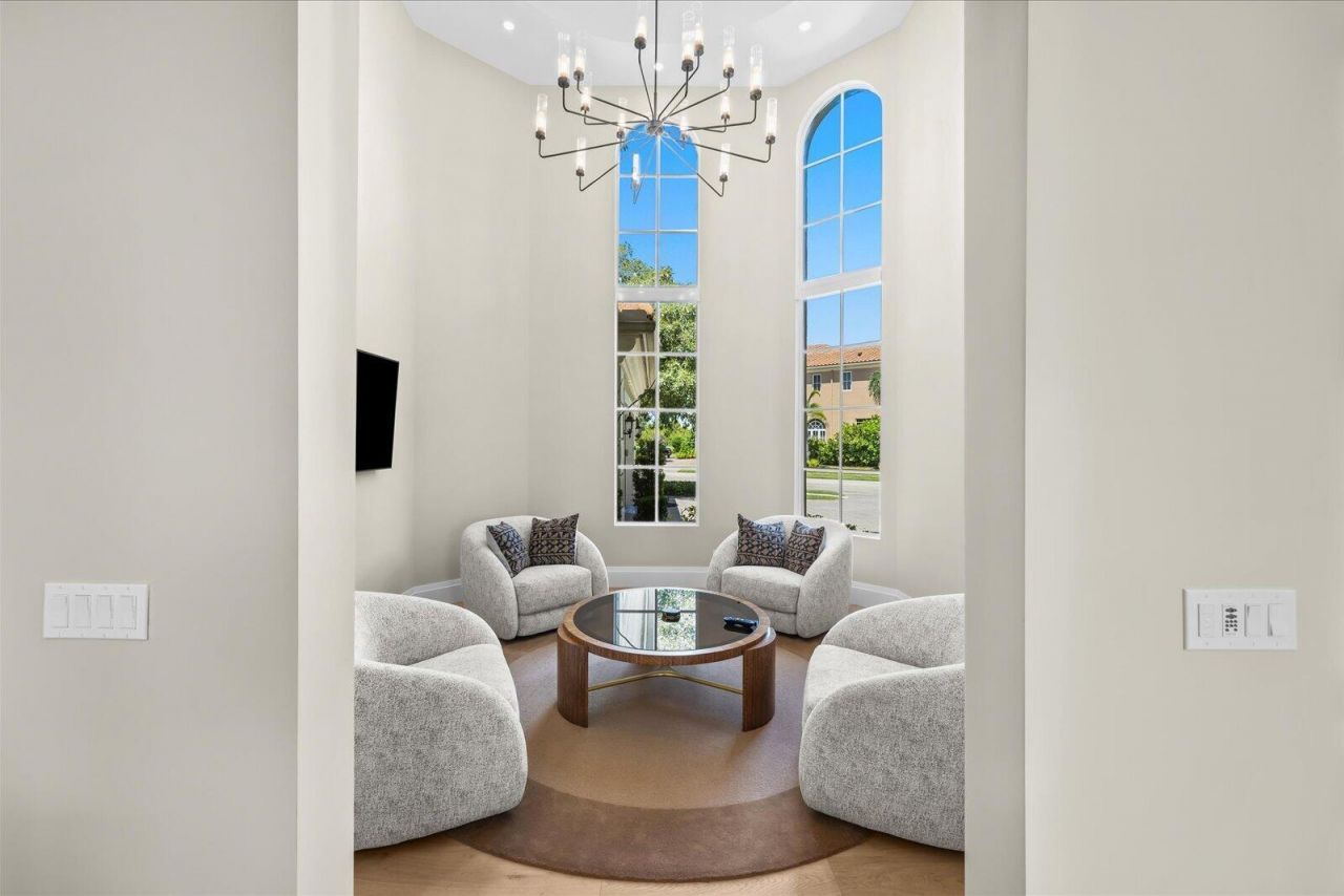 117 SE San Priverno, Port Saint Lucie, FL 34984 Photo