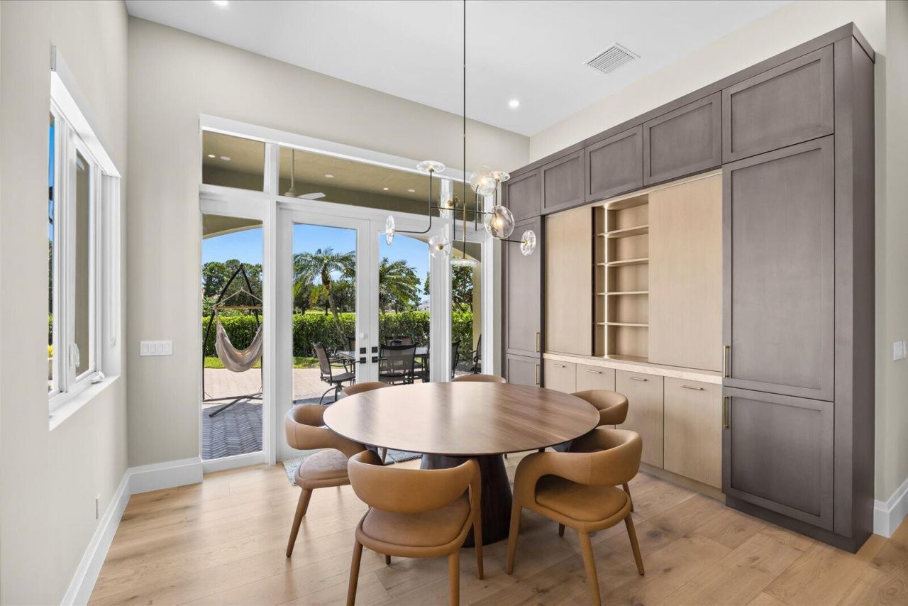117 SE San Priverno, Port Saint Lucie, FL 34984 Photo