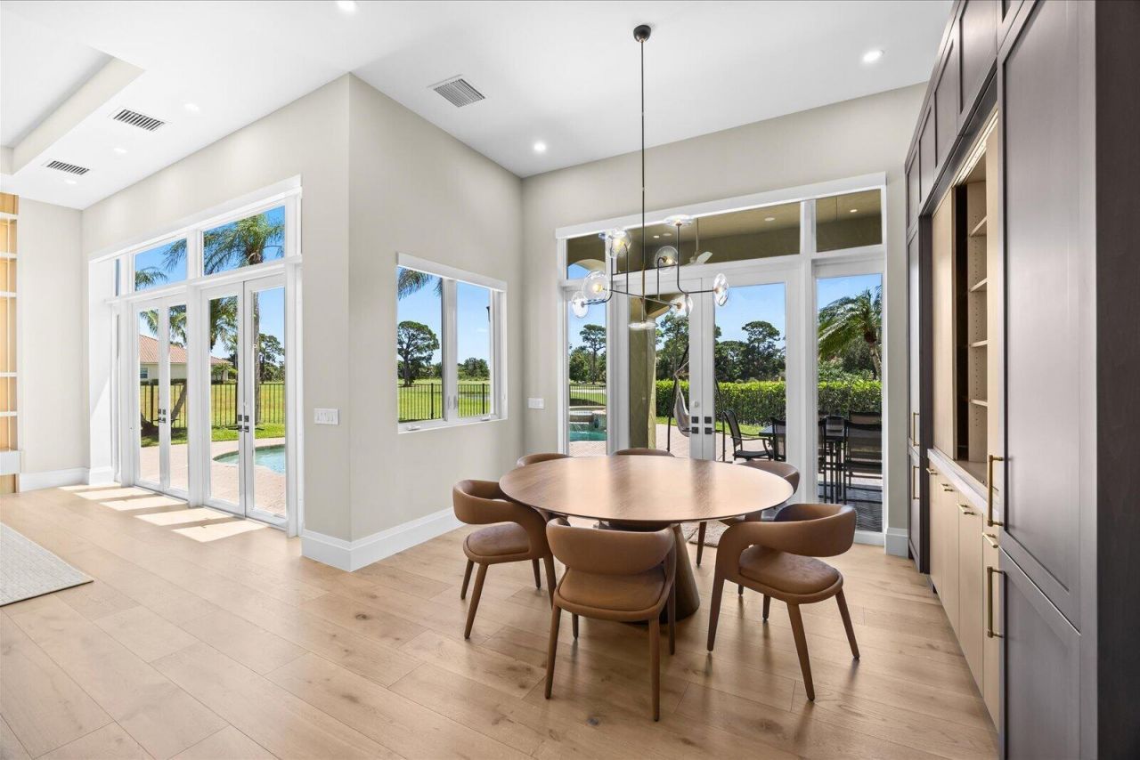 117 SE San Priverno, Port Saint Lucie, FL 34984 Photo