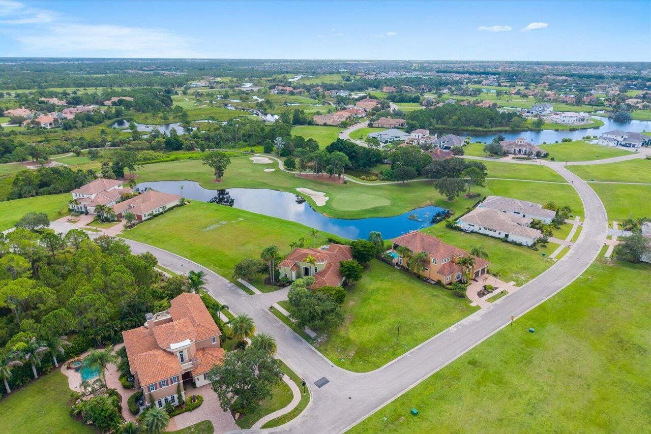 117 SE San Priverno, Port Saint Lucie, FL 34984 Photo