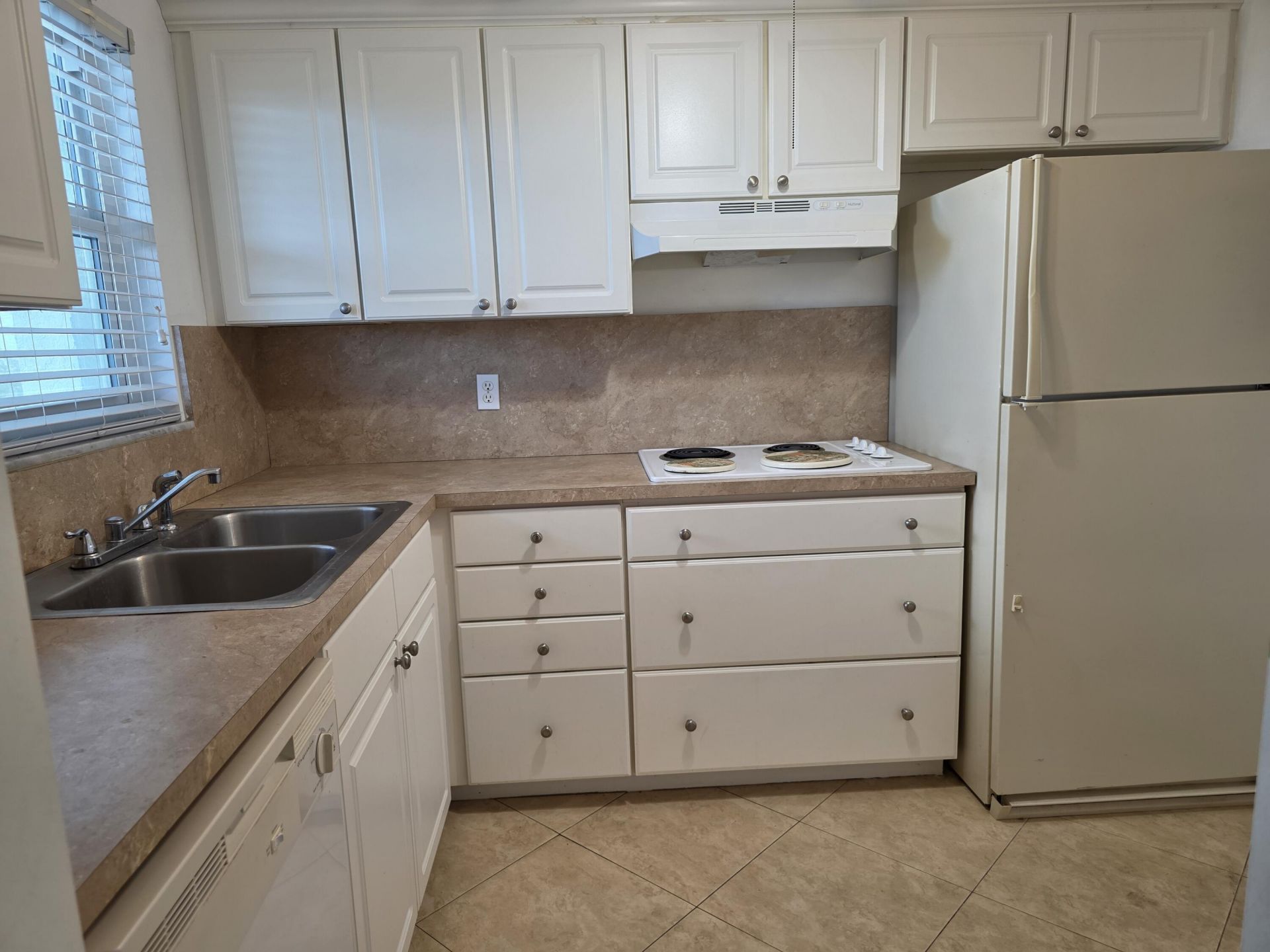 6600 Royal Palm Boulevard, Unit 304B, Margate, FL 33063 Photo