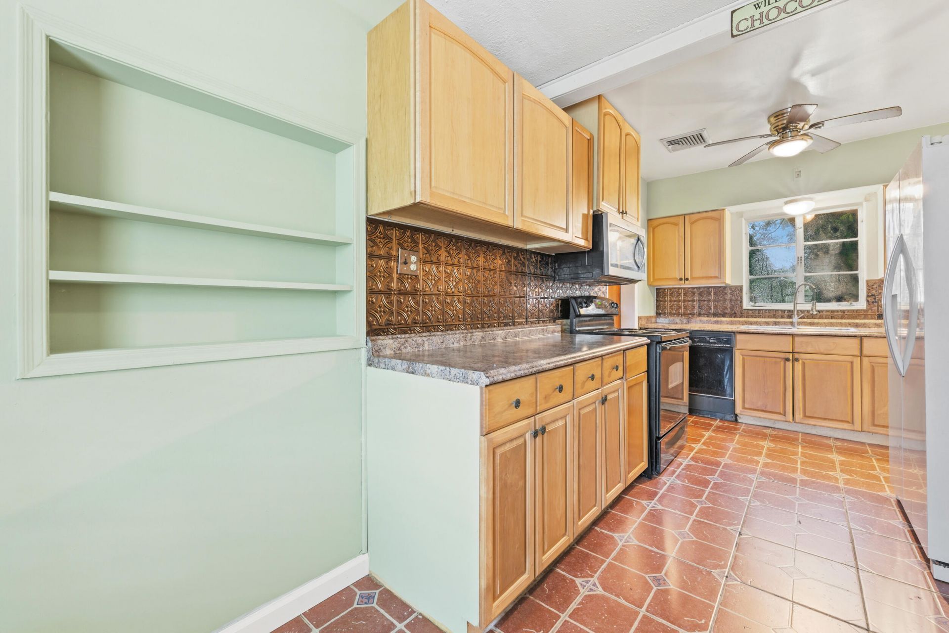 1054 Trinidad Avenue, Fort Pierce, FL 34982 Photo