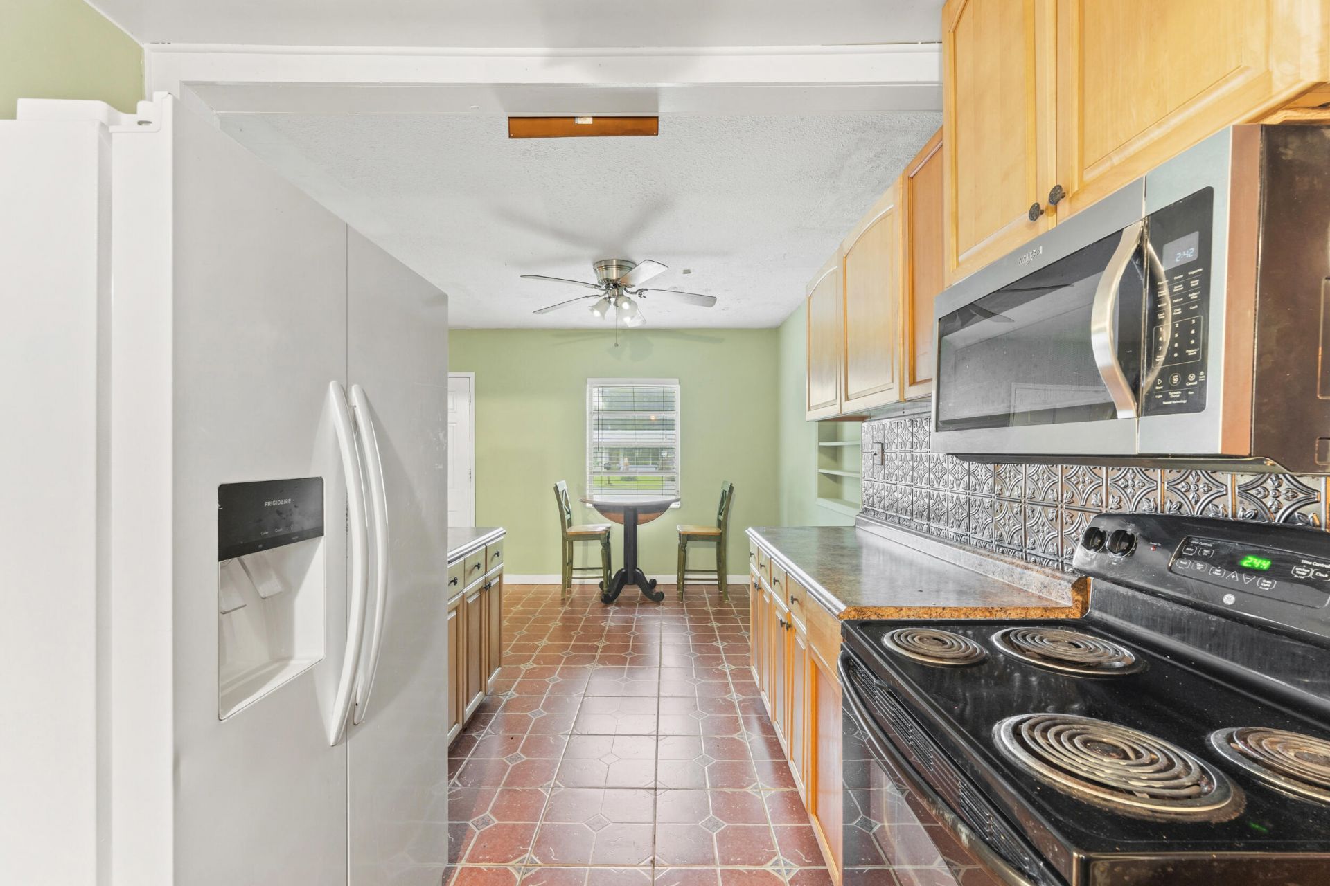 1054 Trinidad Avenue, Fort Pierce, FL 34982 Photo