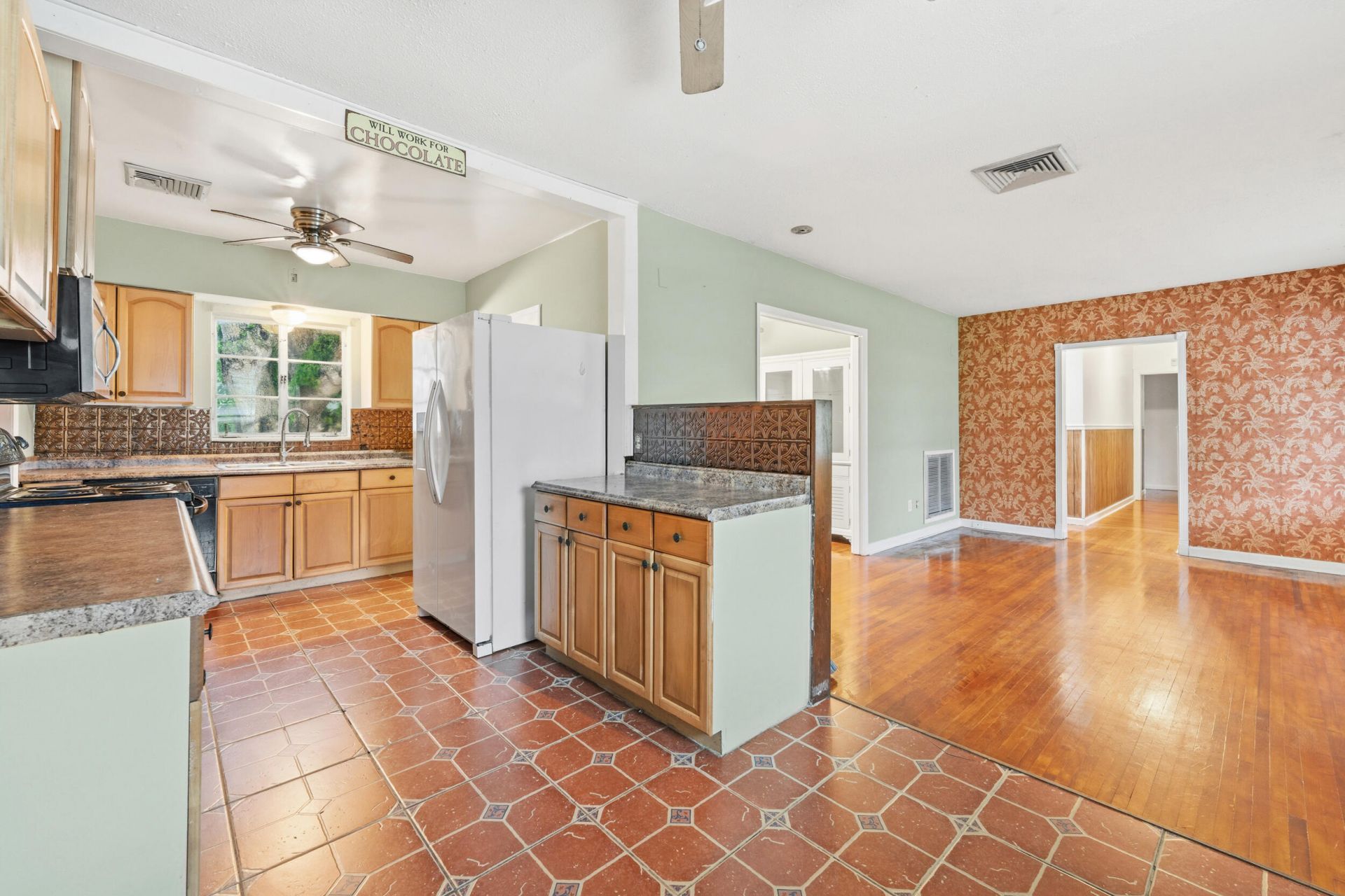 1054 Trinidad Avenue, Fort Pierce, FL 34982 Photo