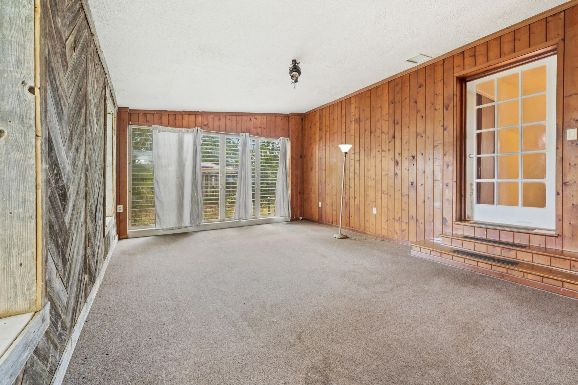 1054 Trinidad Avenue, Fort Pierce, FL 34982 Photo