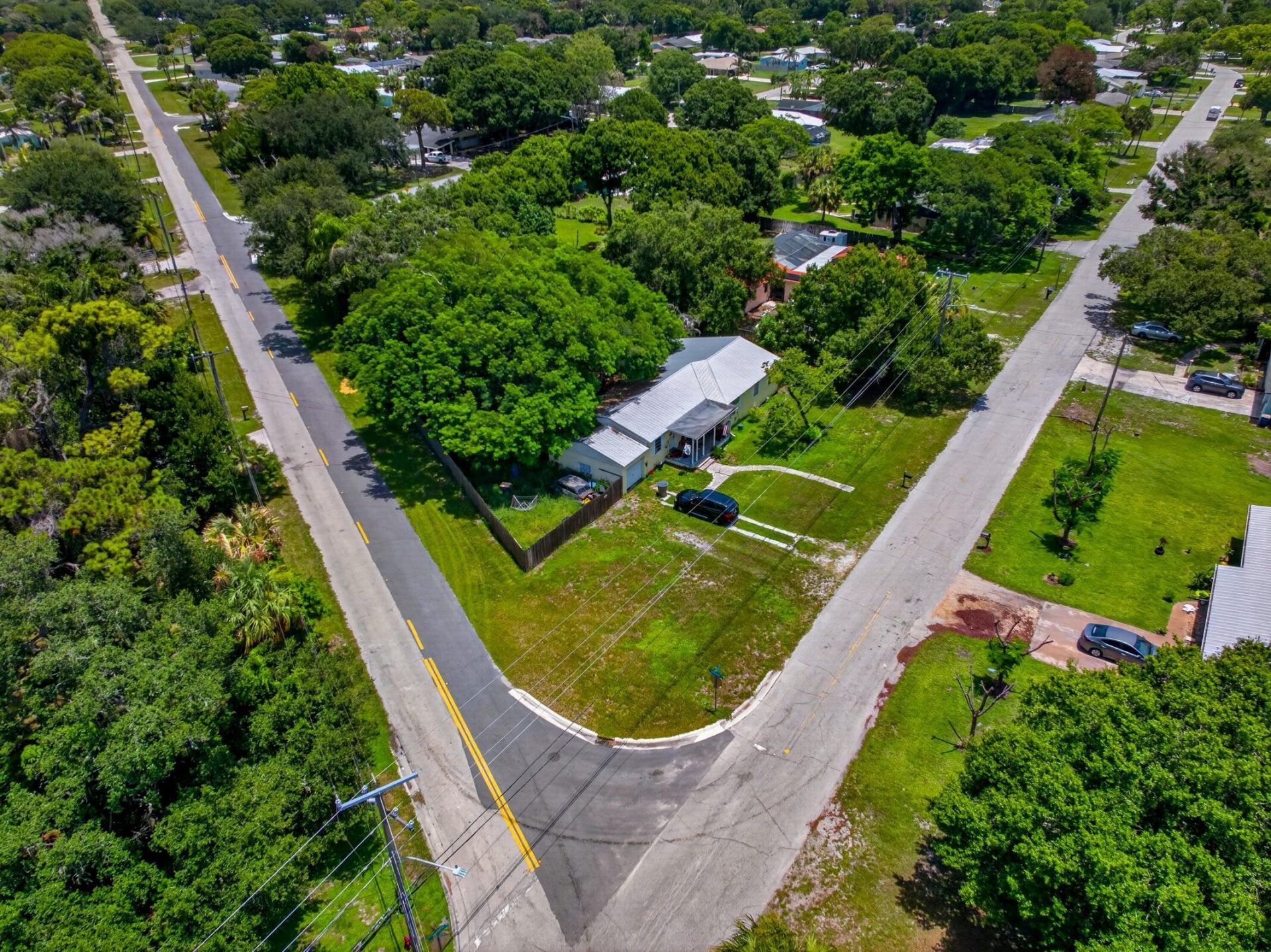 1054 Trinidad Avenue, Fort Pierce, FL 34982 Photo