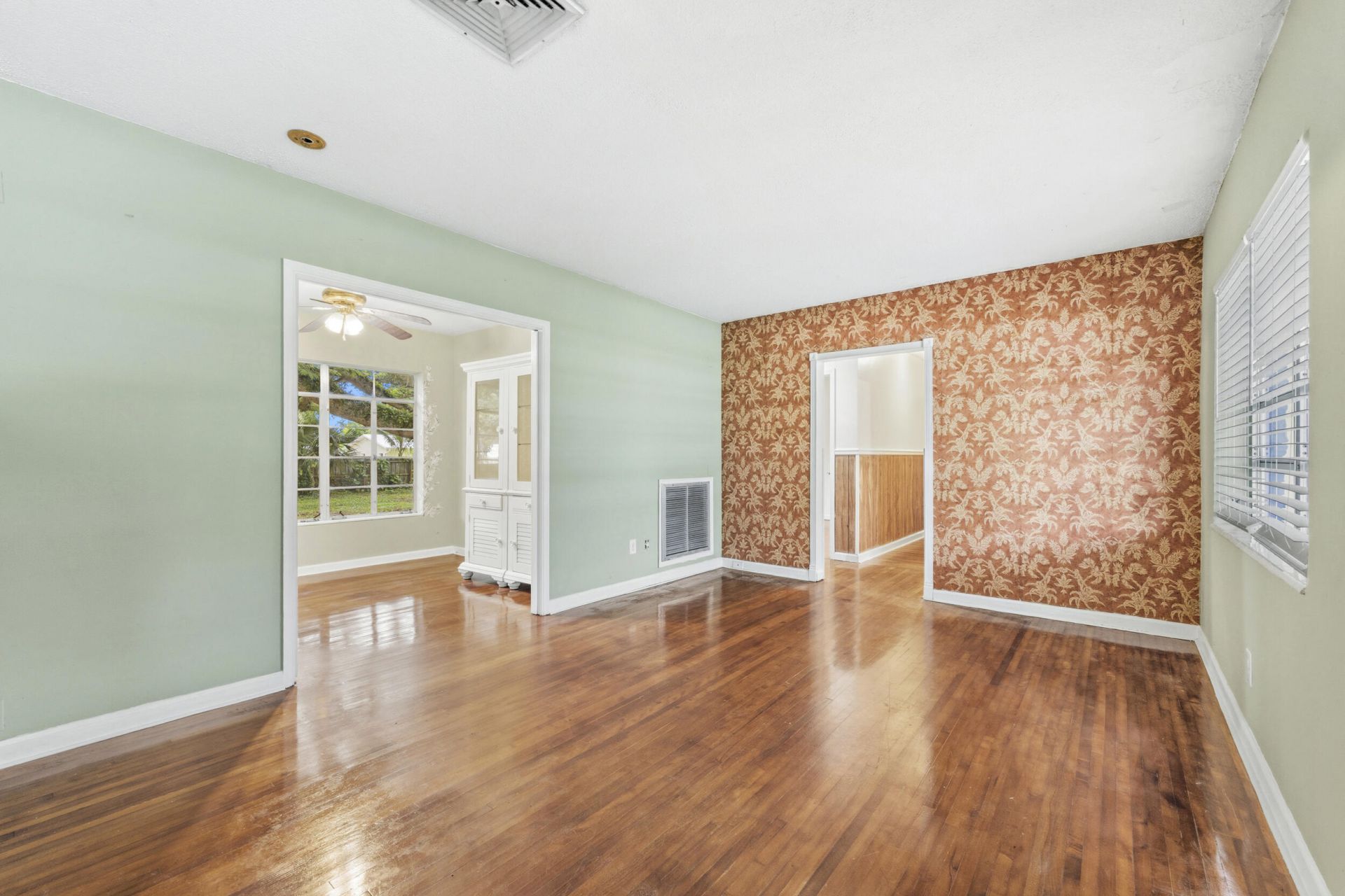 1054 Trinidad Avenue, Fort Pierce, FL 34982 Photo
