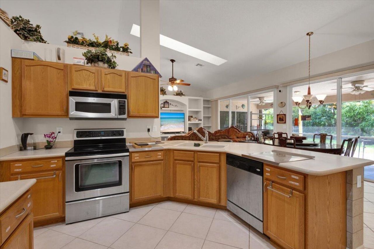 348 SW Egret Landing Sw, Port Saint Lucie, FL 34953 Photo