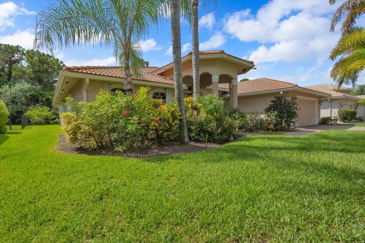 348 SW Egret Landing Sw, Port Saint Lucie, FL 34953 Photo