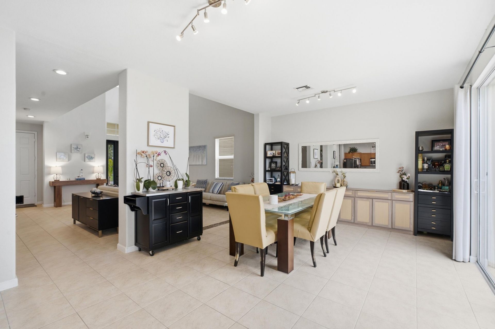 991 NW Leonardo Circle, Port Saint Lucie, FL 34986 Photo